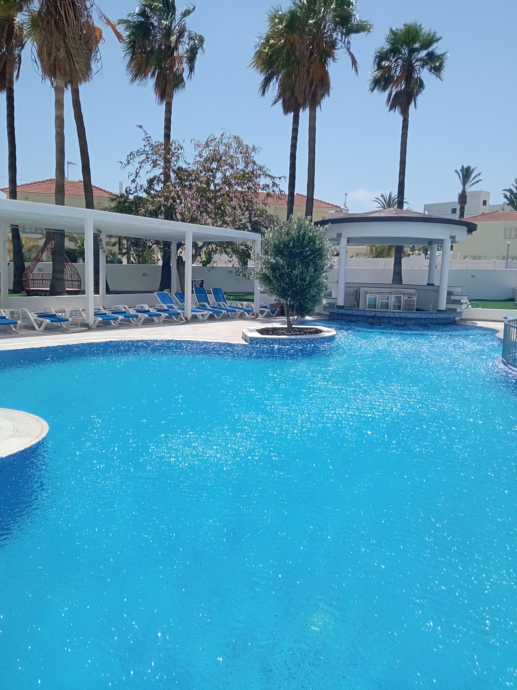 Piscina deschisă