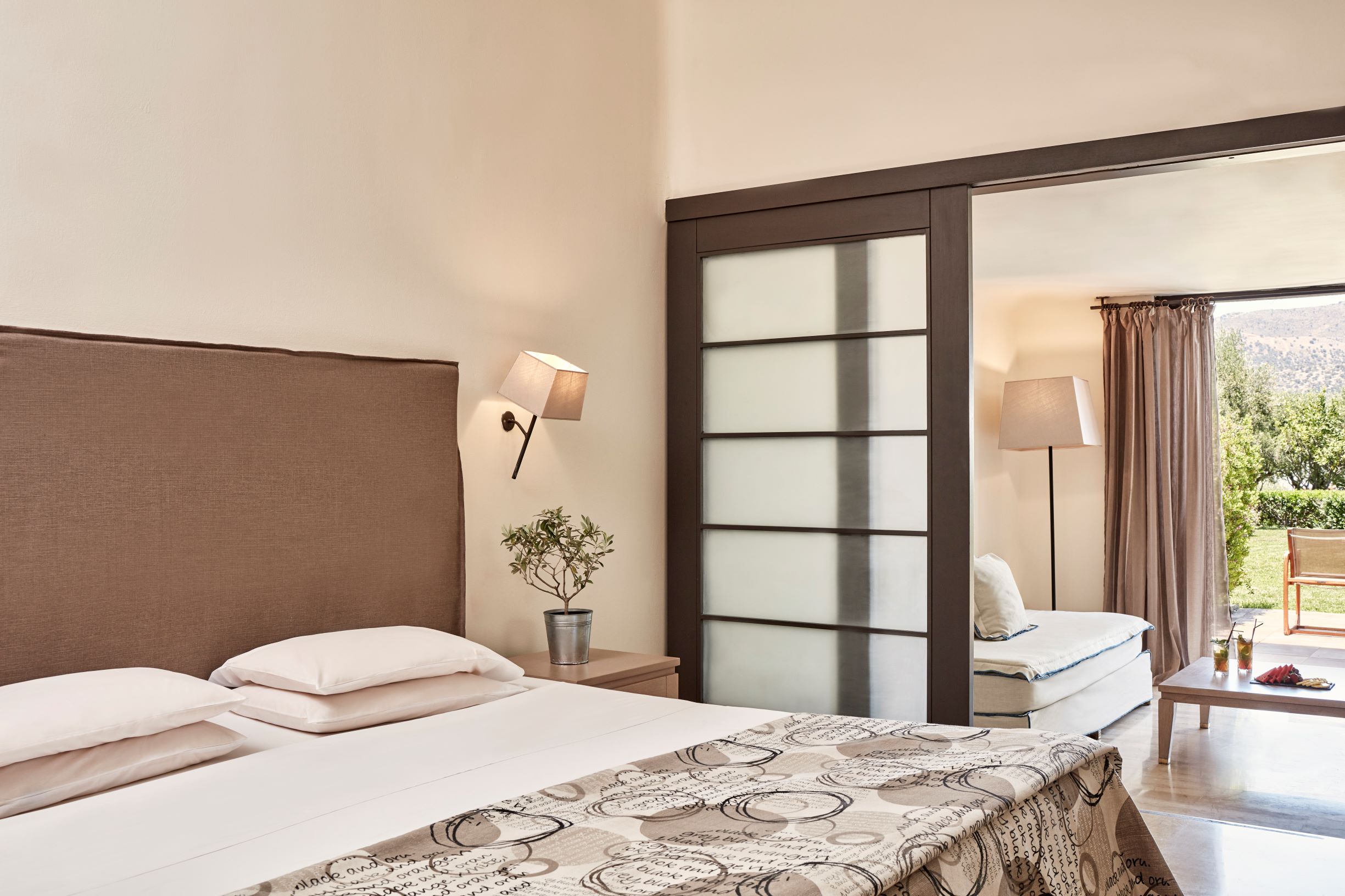 F ZEEN JUNIOR SUITE SEA VIEW WITH GARDEN