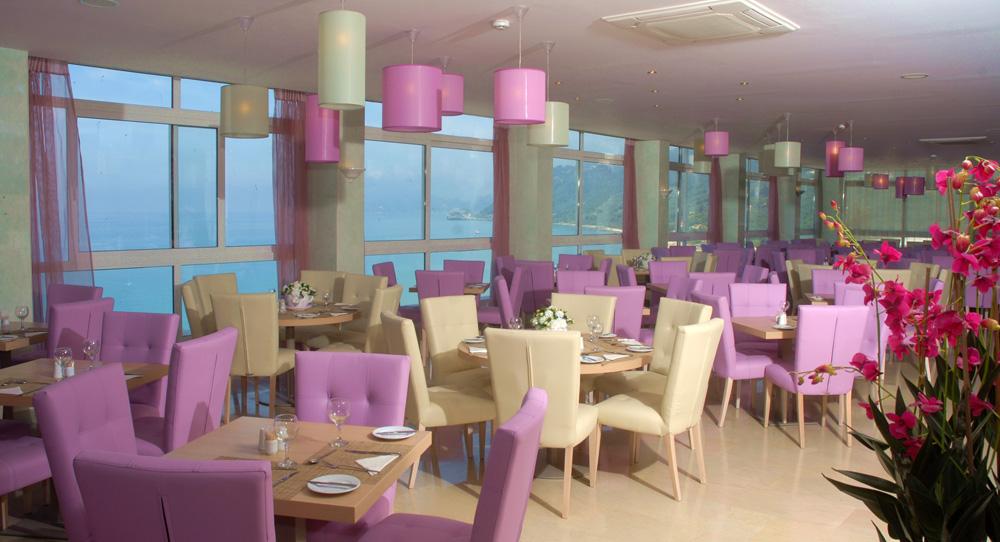 Restaurant Hotel Agios Gordis.JPG