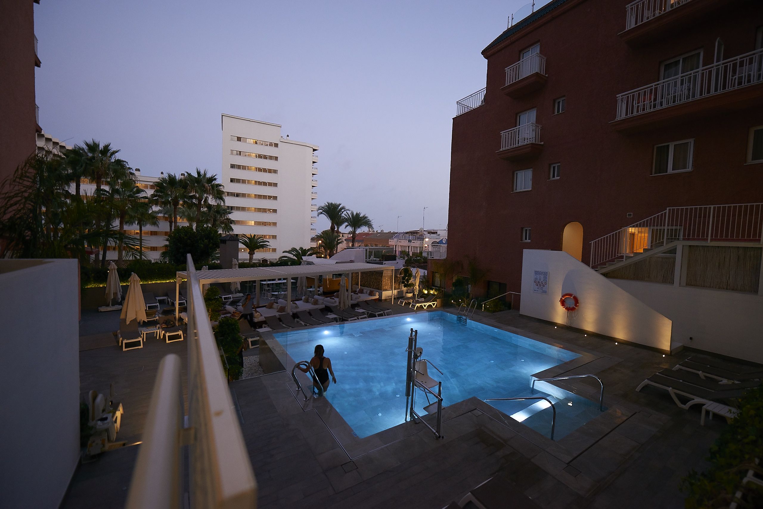 Piscina deschisă