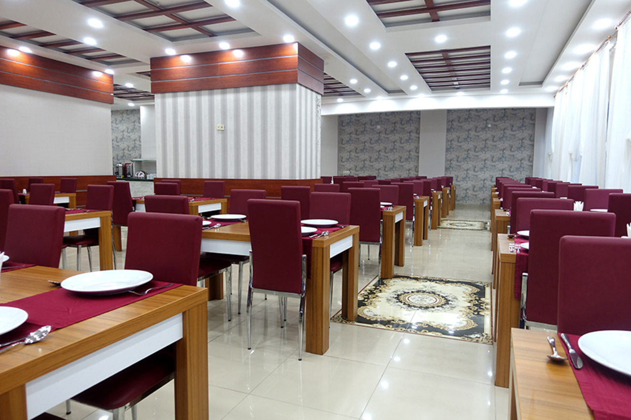 ANA RESTORAN