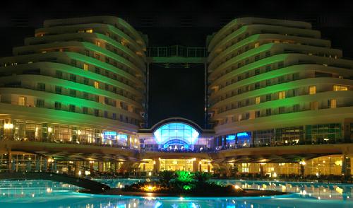 Hotel Miracle Resort.JPG