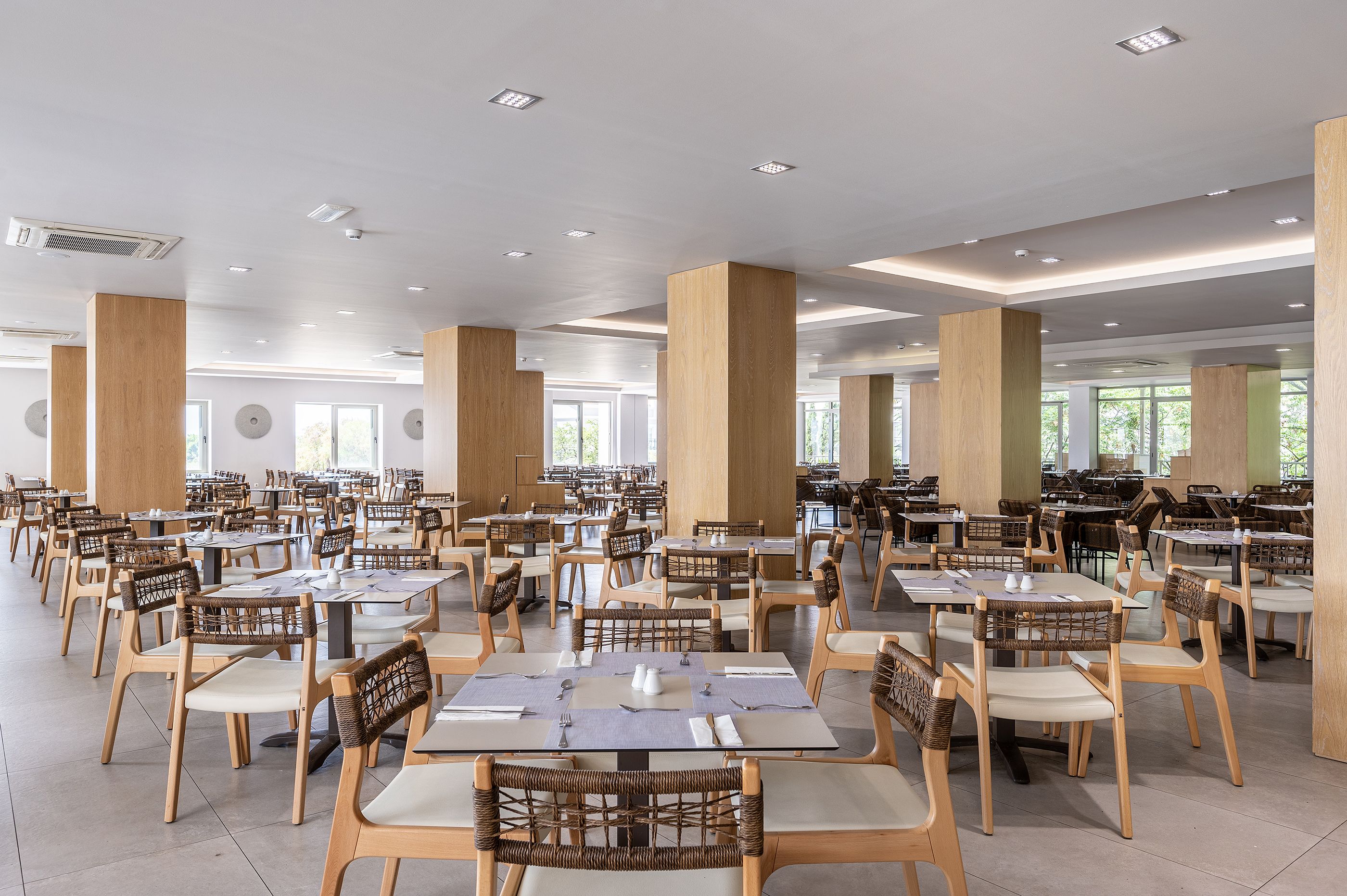 Sta Astra Main Restaurant