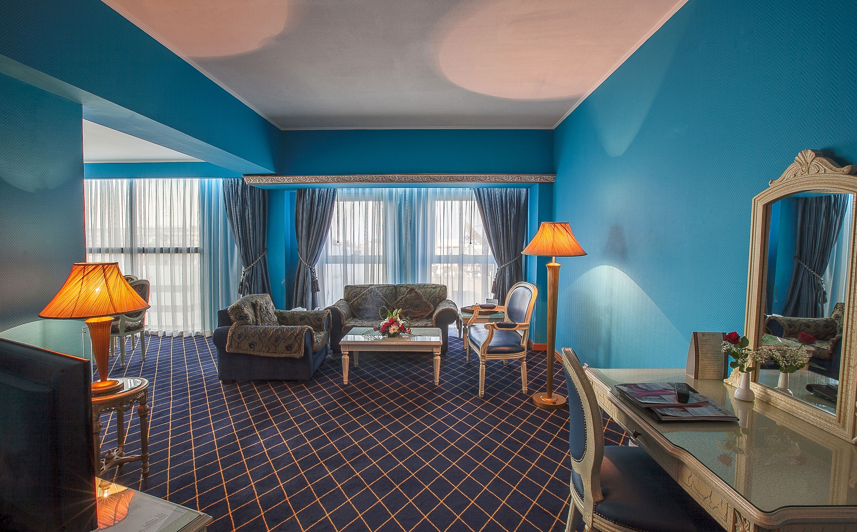  Suite Room
