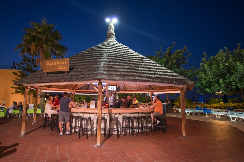 Pool Bar Apollon