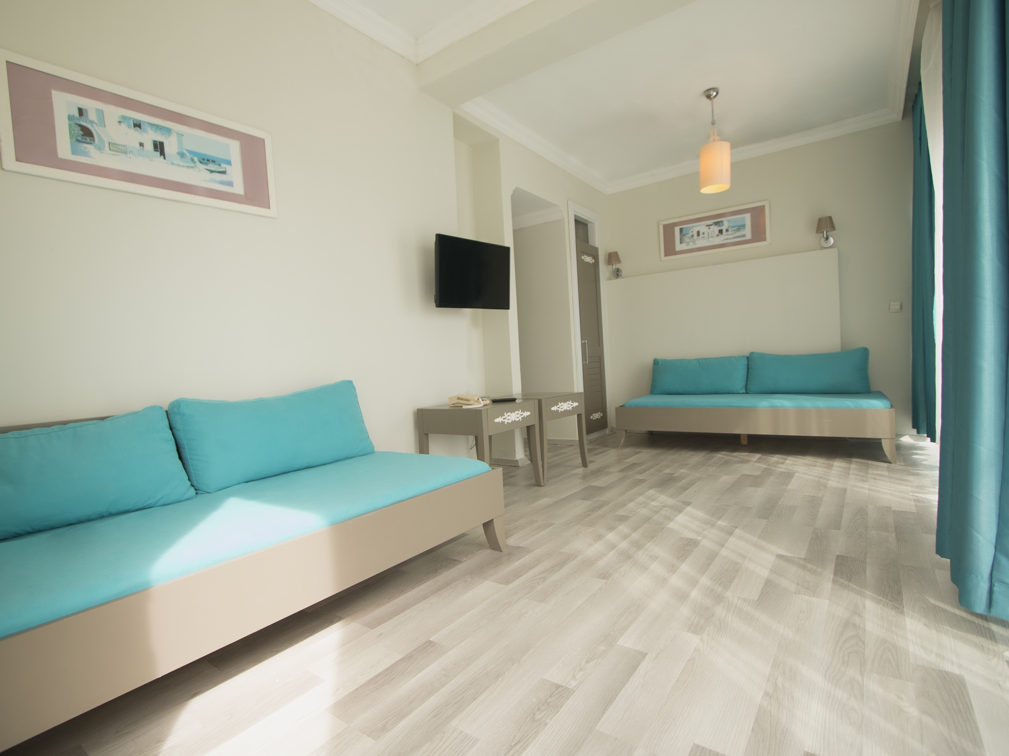 Family Suites