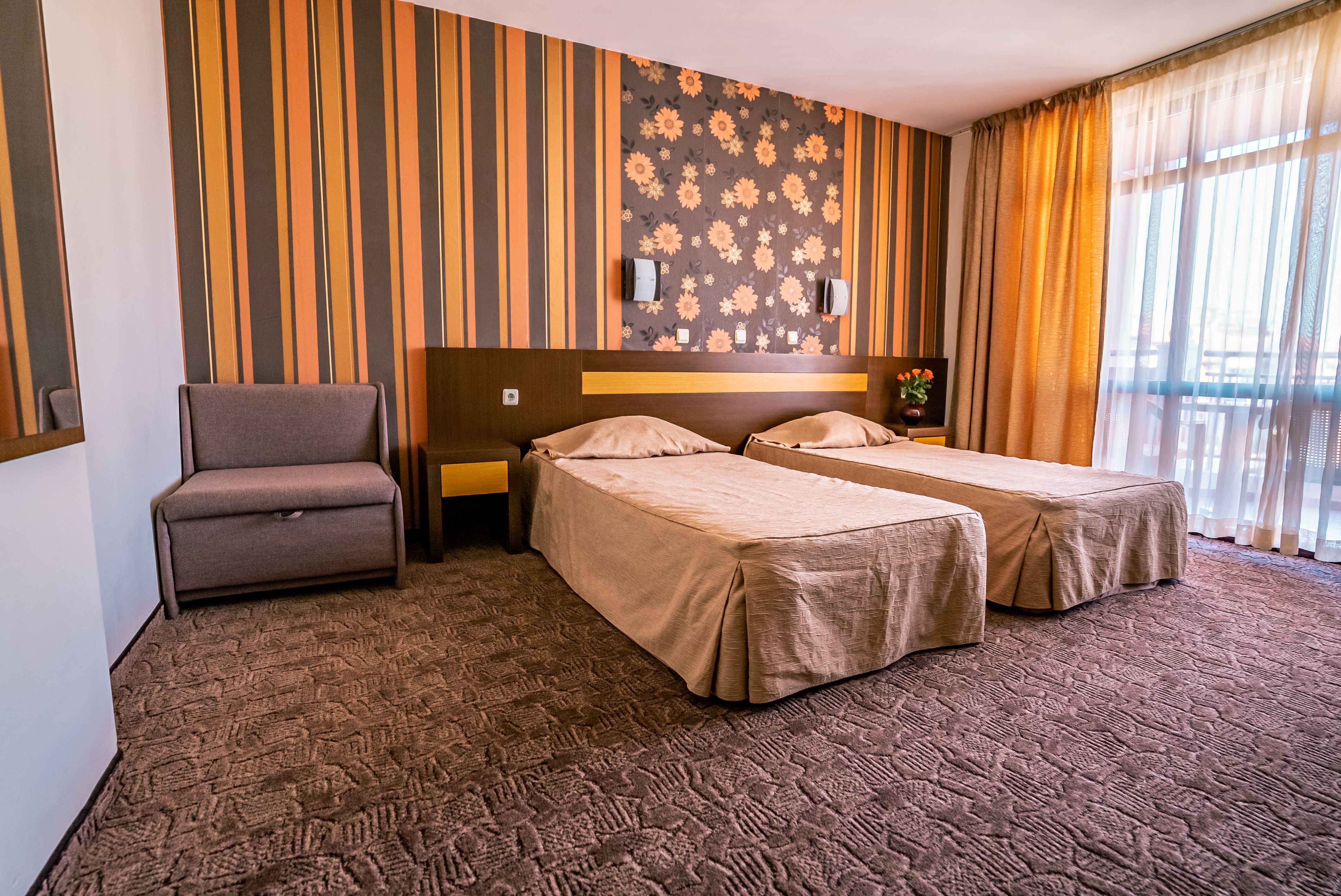 DOUBLE STANDARD ROOM