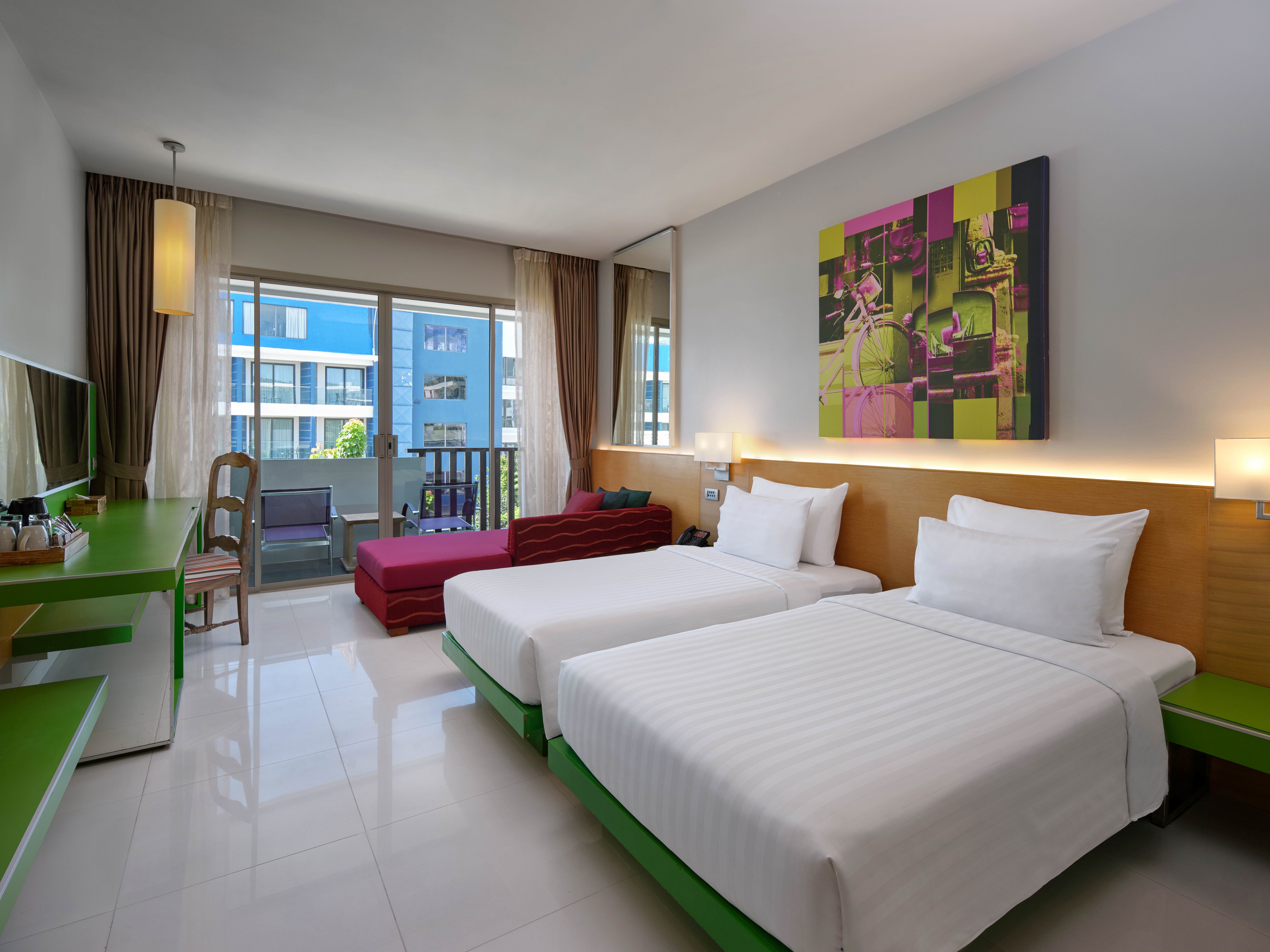 Plaza Room