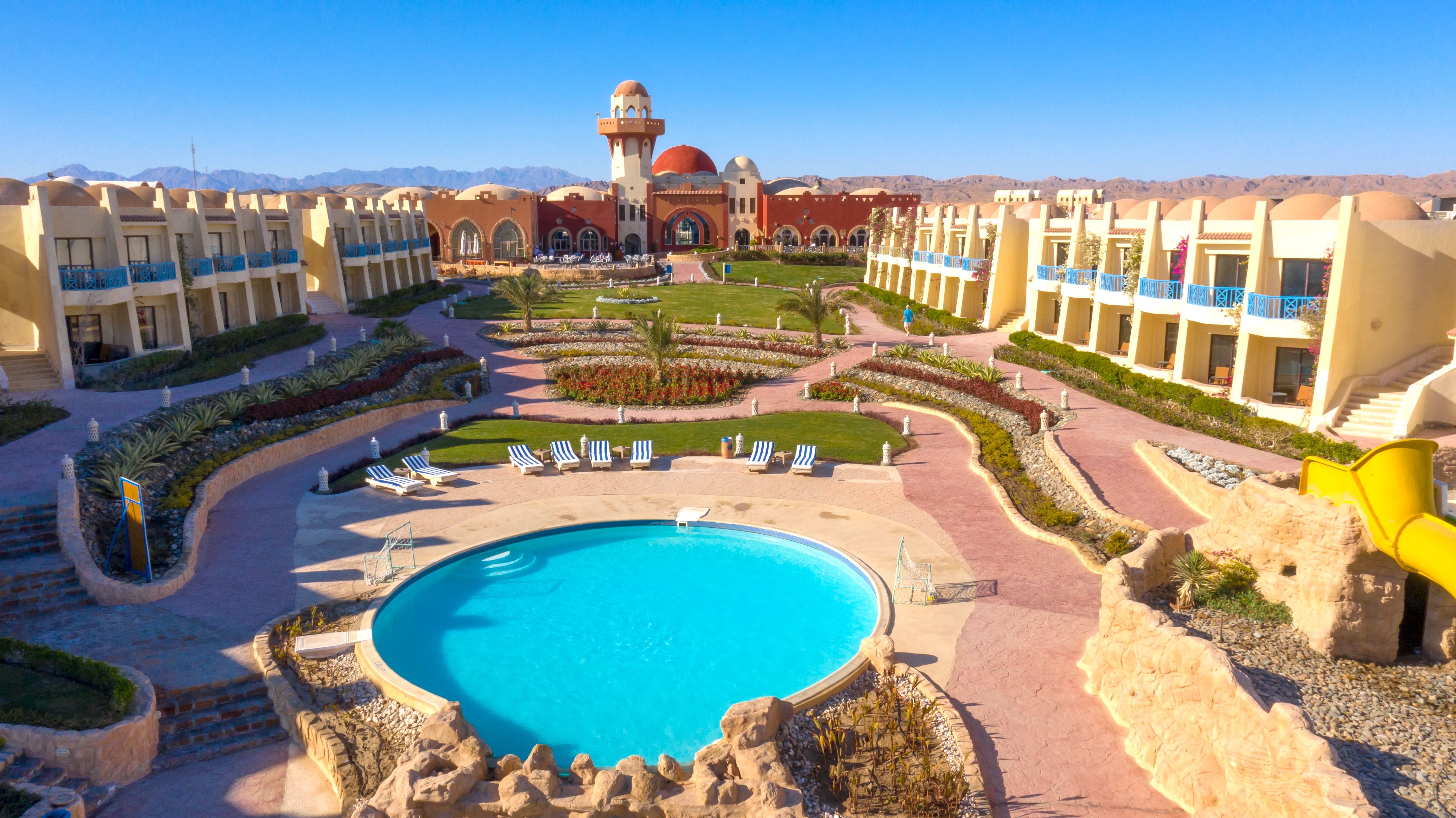 Piscina deschisă