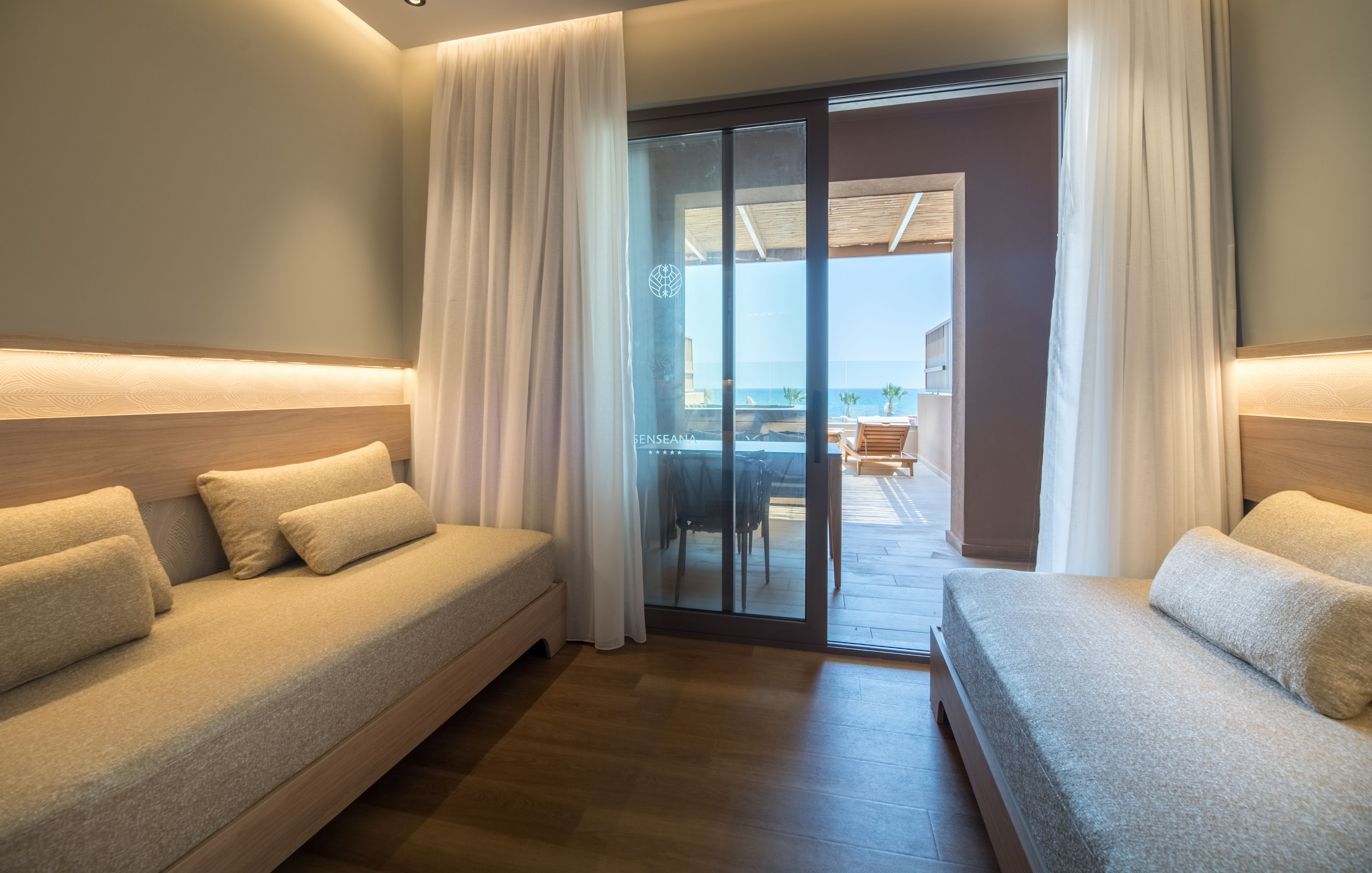 Petite Suite Sea View Outdoor Hot Tub