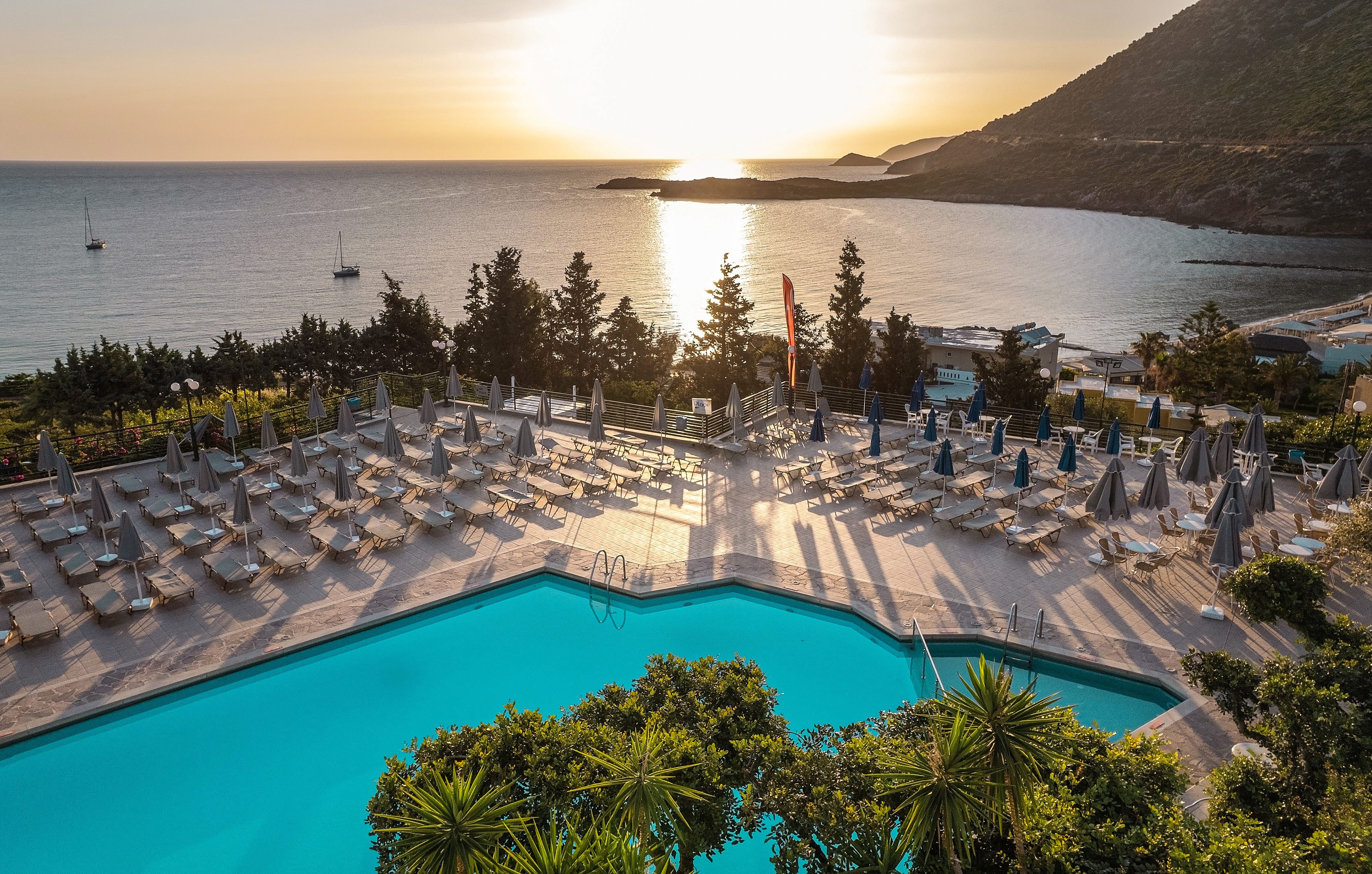 Piscina deschisă