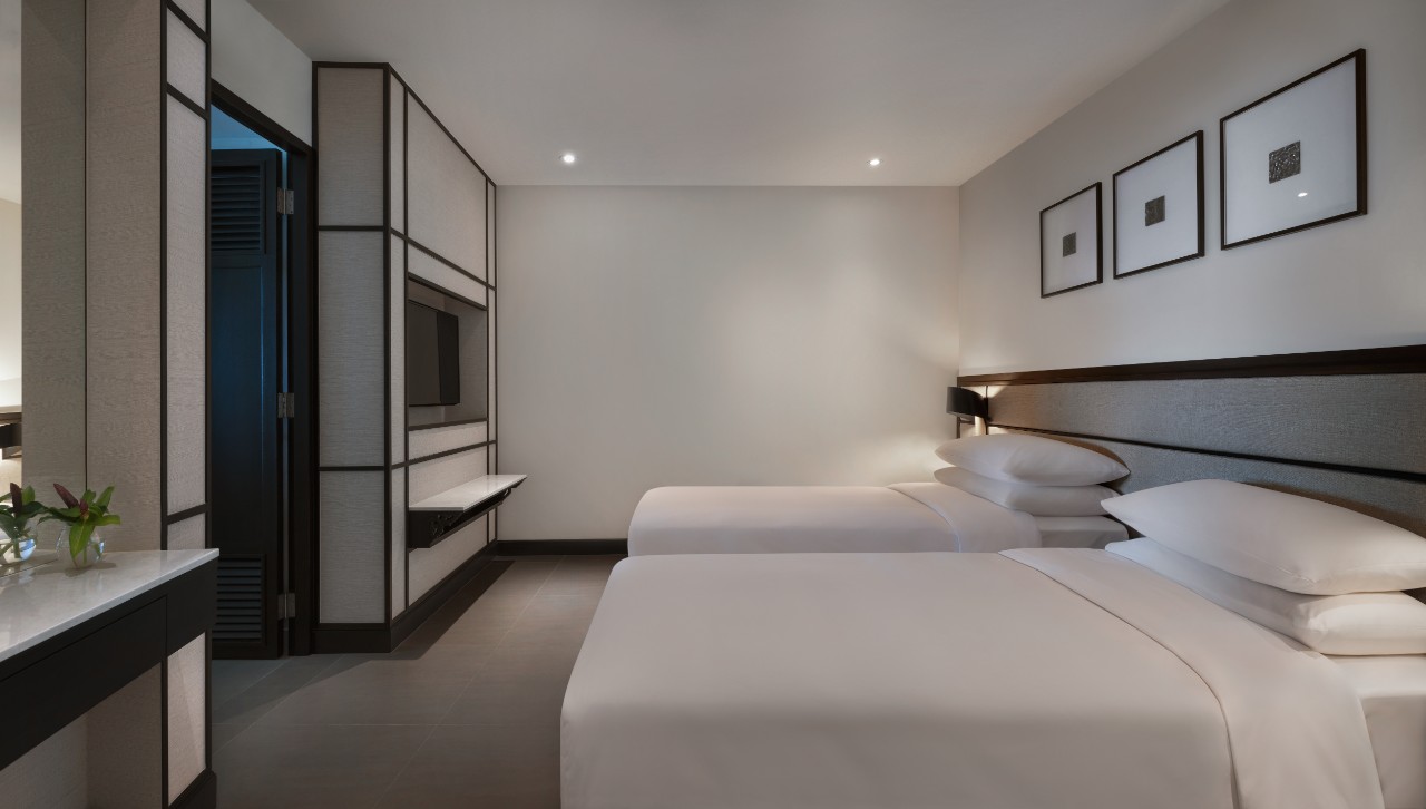 TWO BEDROOM REGENCY SUITE WITH OCEAN VIEW