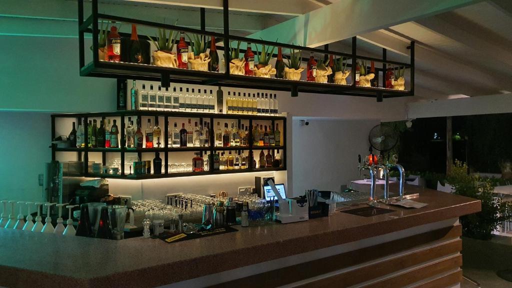 summer bar
