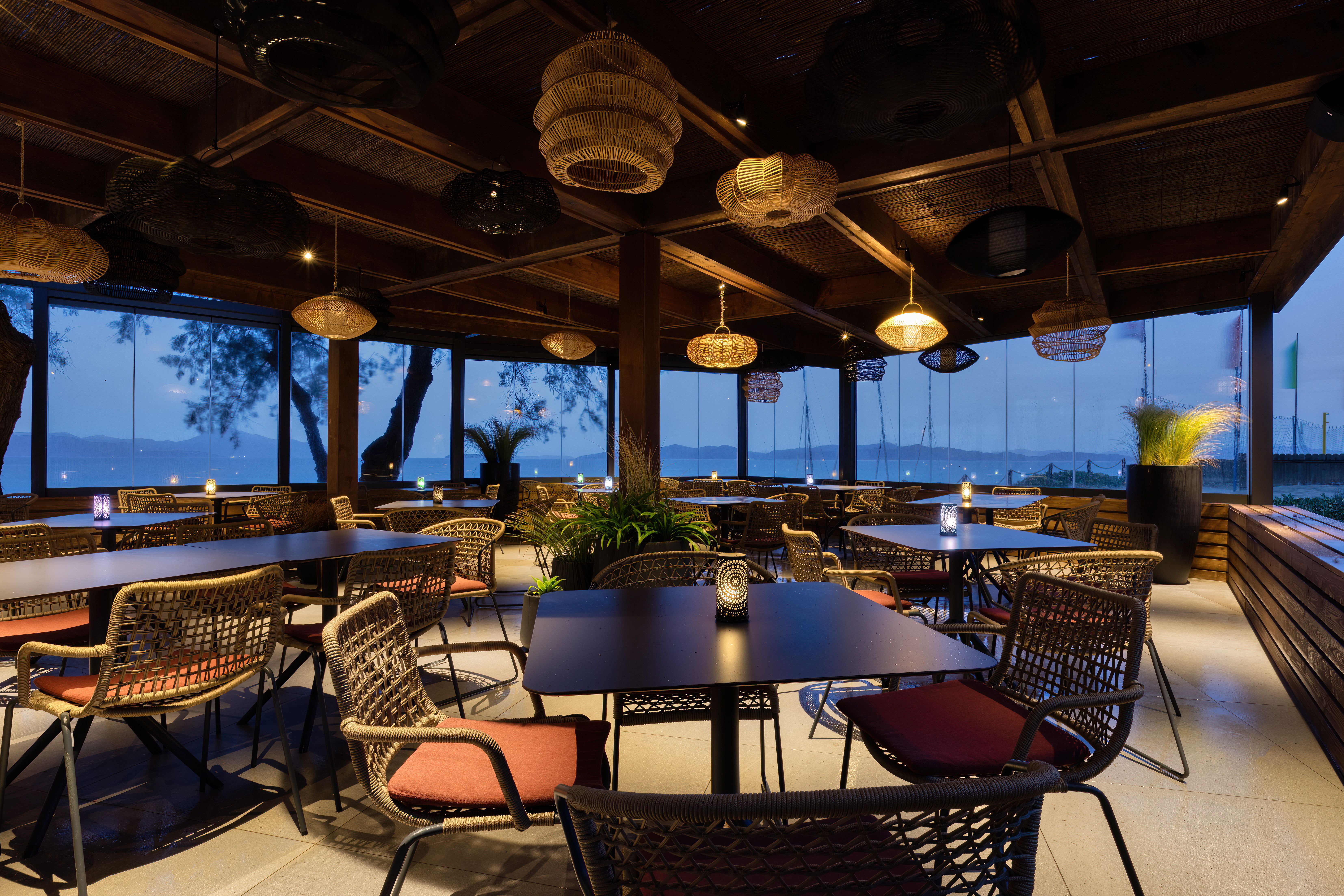 Lobby Bar