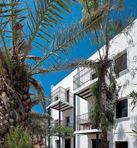 Hotel Rosso Verde.JPG