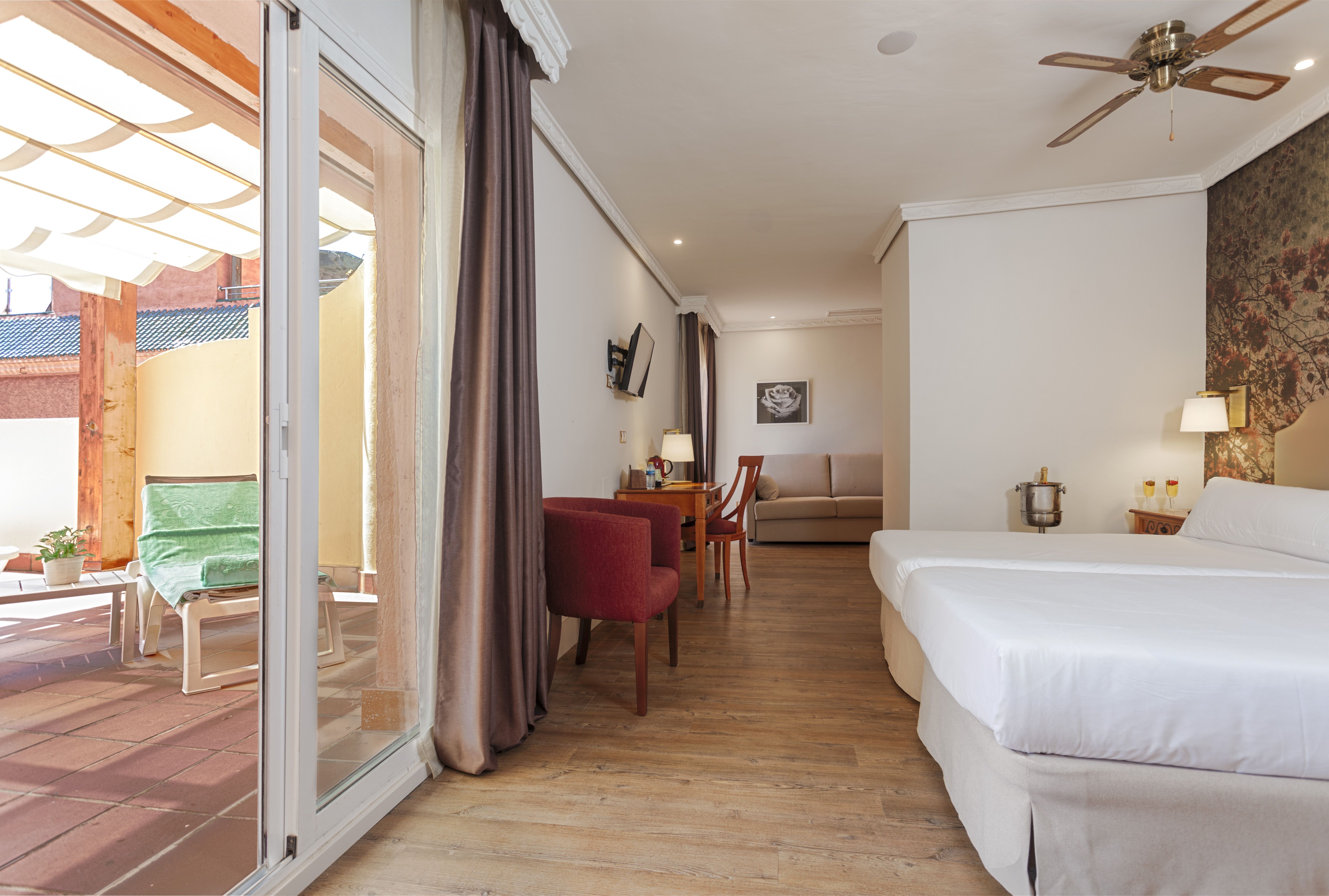 SUPERIOR ROOM BALCONY OR TERRACE