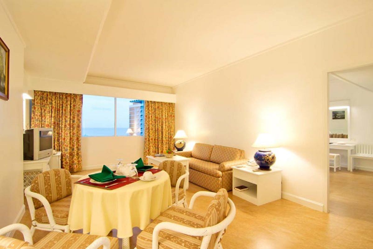 SUNSET SUITE