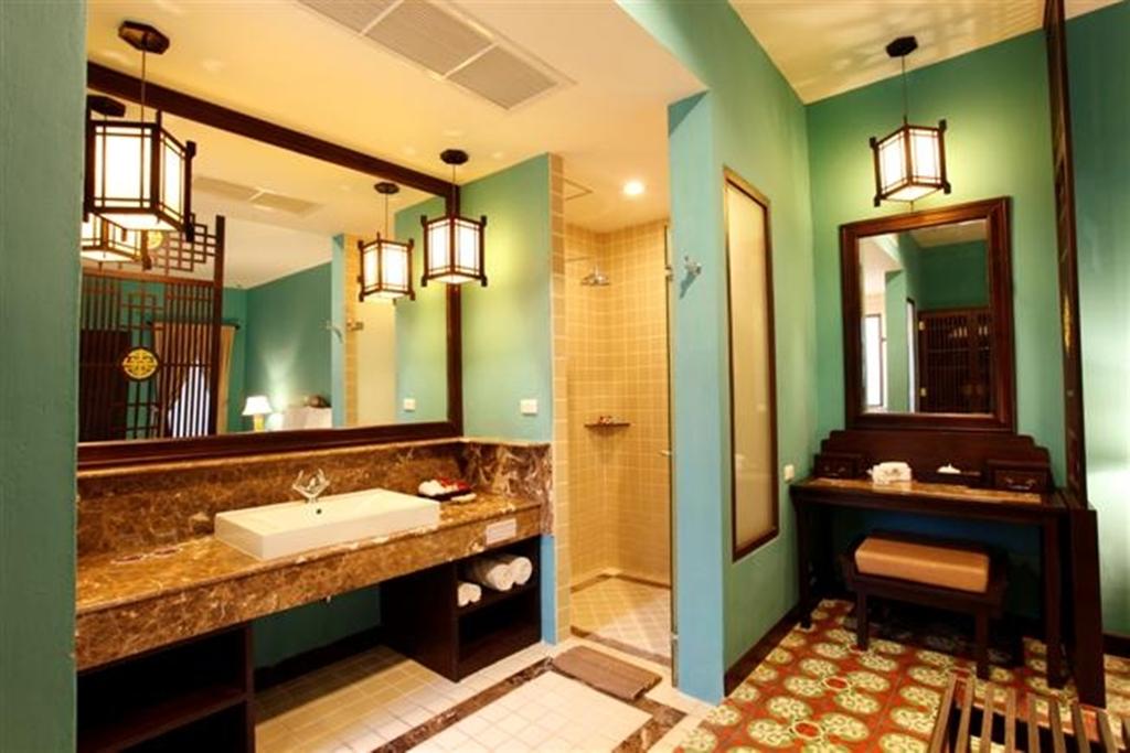 Deluxe Bungalows Sino Style