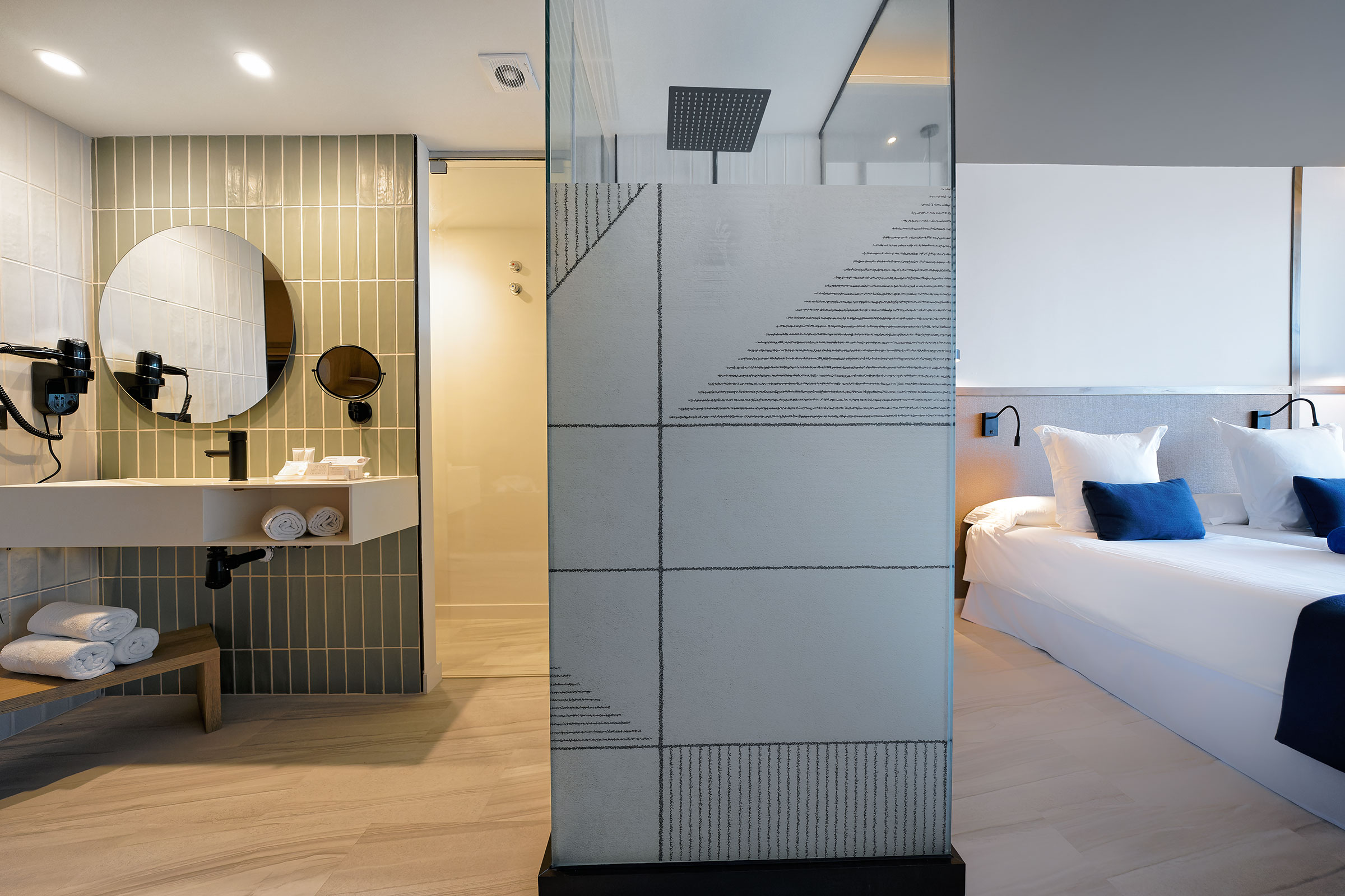 JUNIOR SUITE BALCONY OR TERRACE