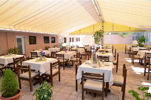Thassos, Hotel Olympion, interior, restaurant.jpg