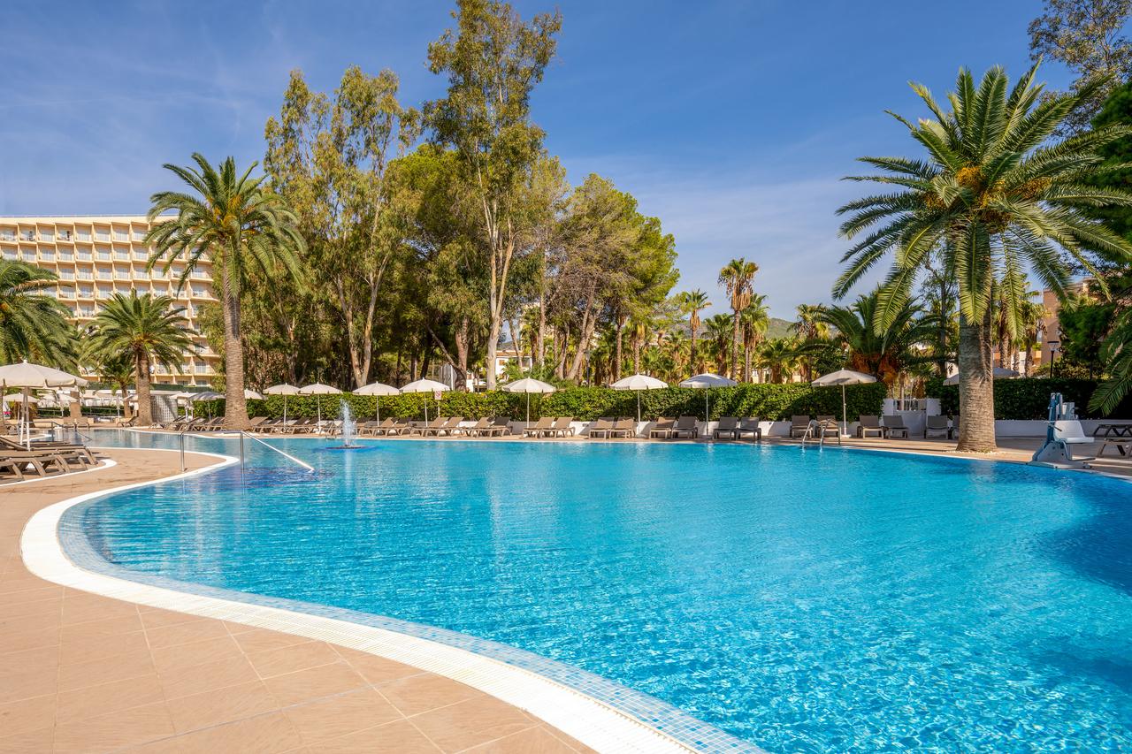 Piscina deschisă