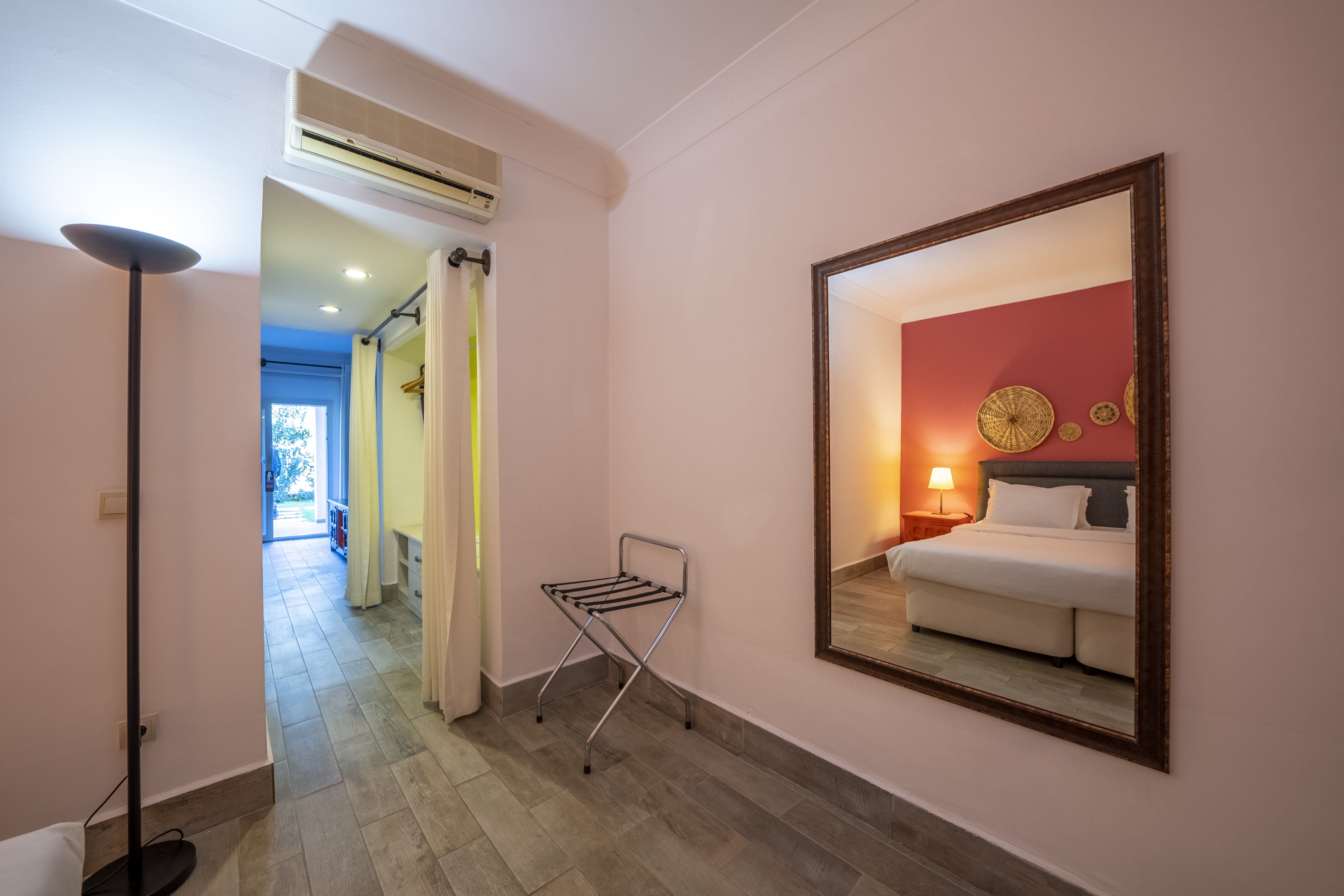 Comfort Room