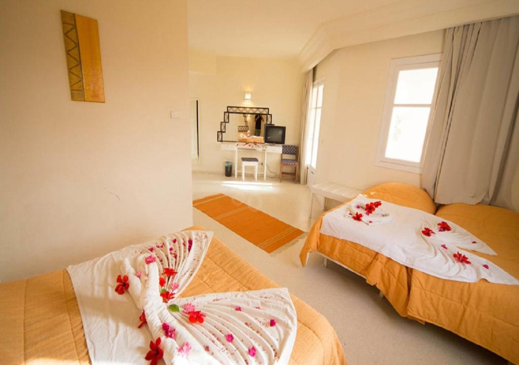 Room Quad 