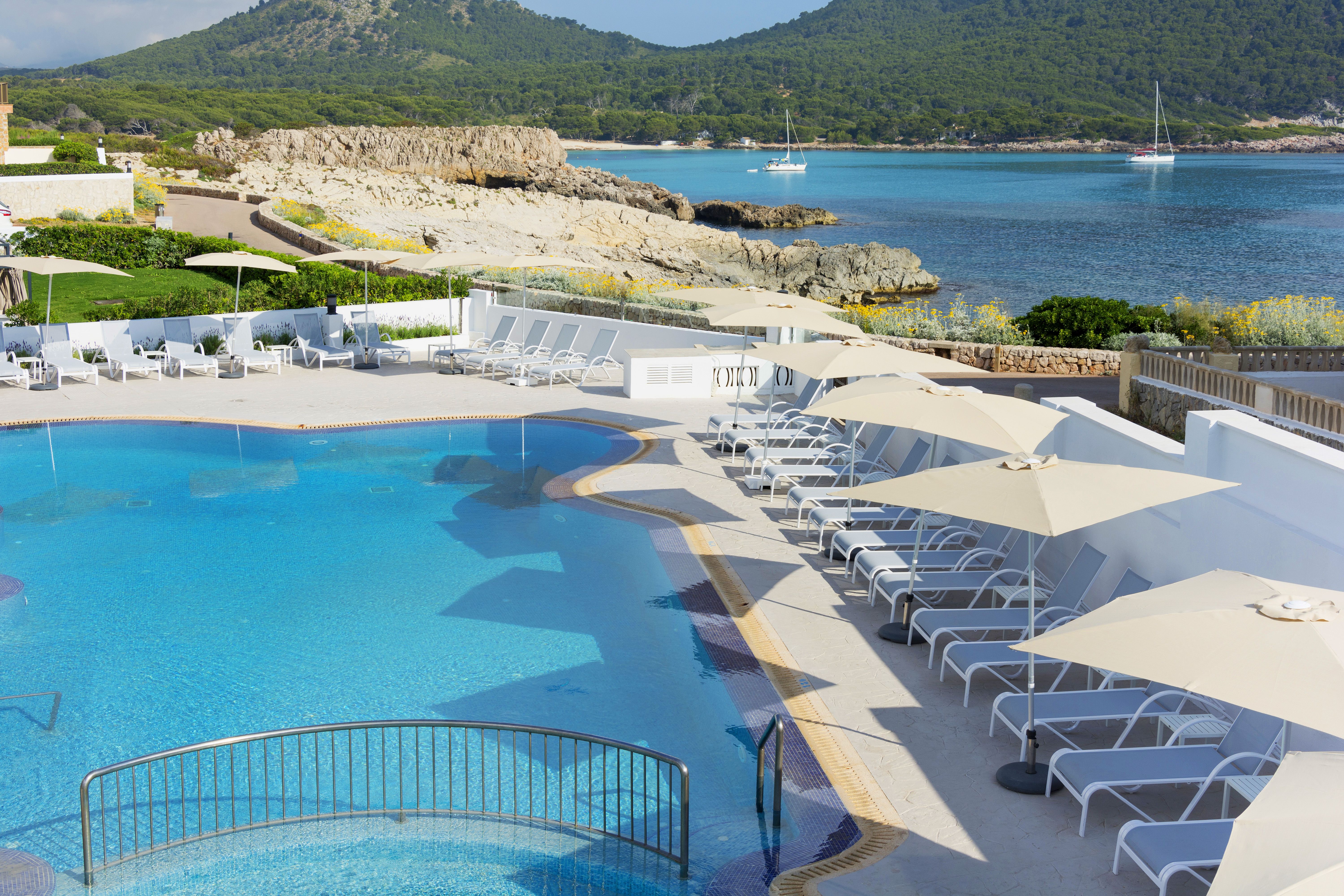 Piscina deschisă