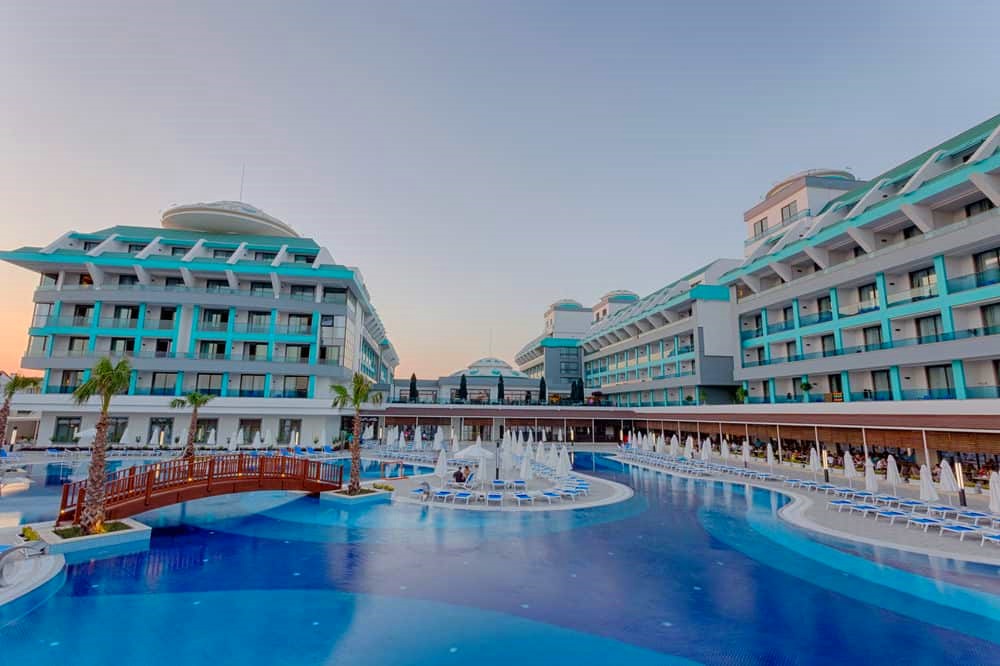 Belek, Sensitive Premium Resort & Spa, piscina si hotel exterior.jpg