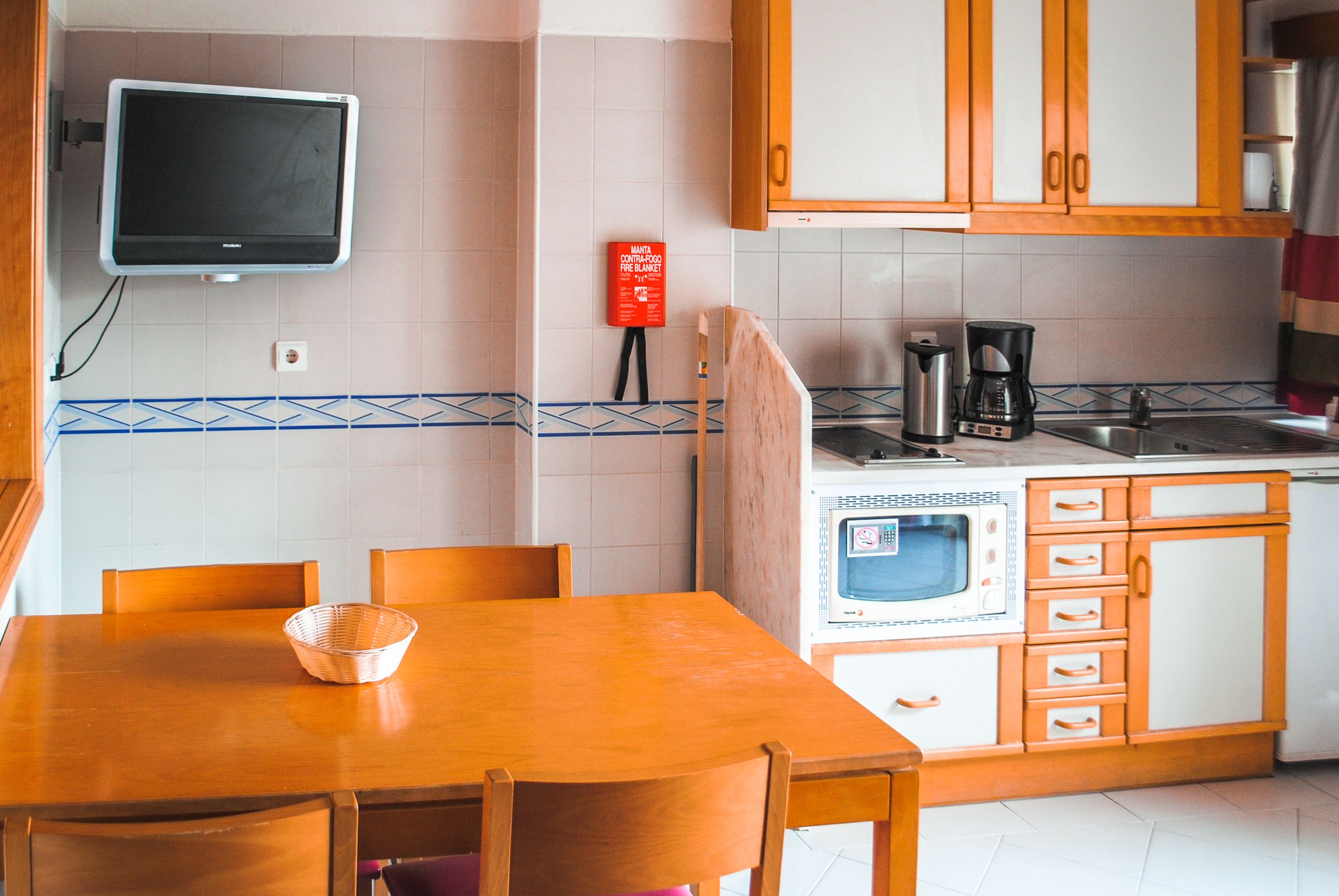 ONE BEDROOM JUNIOR CLUB