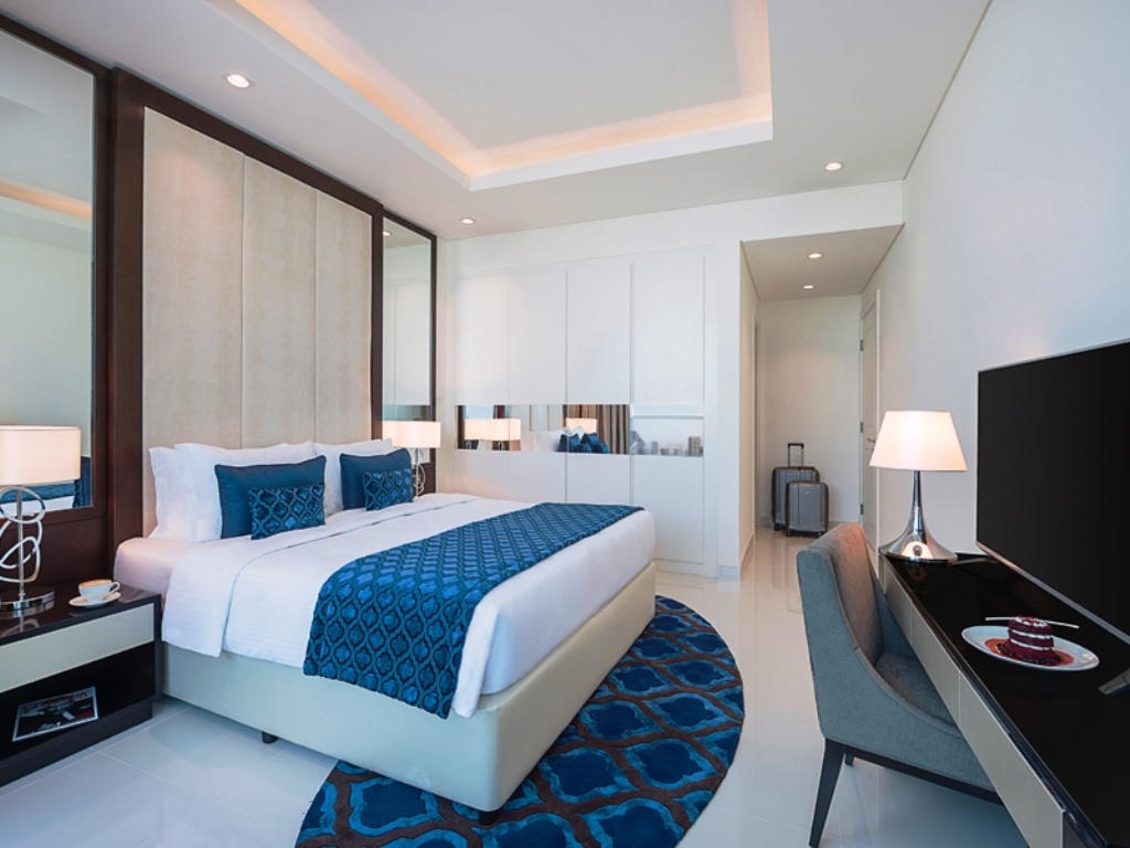 One Bedroom Suite Burj Khalifa View