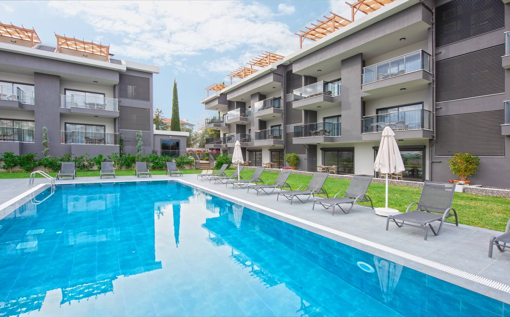 Piscina deschisă