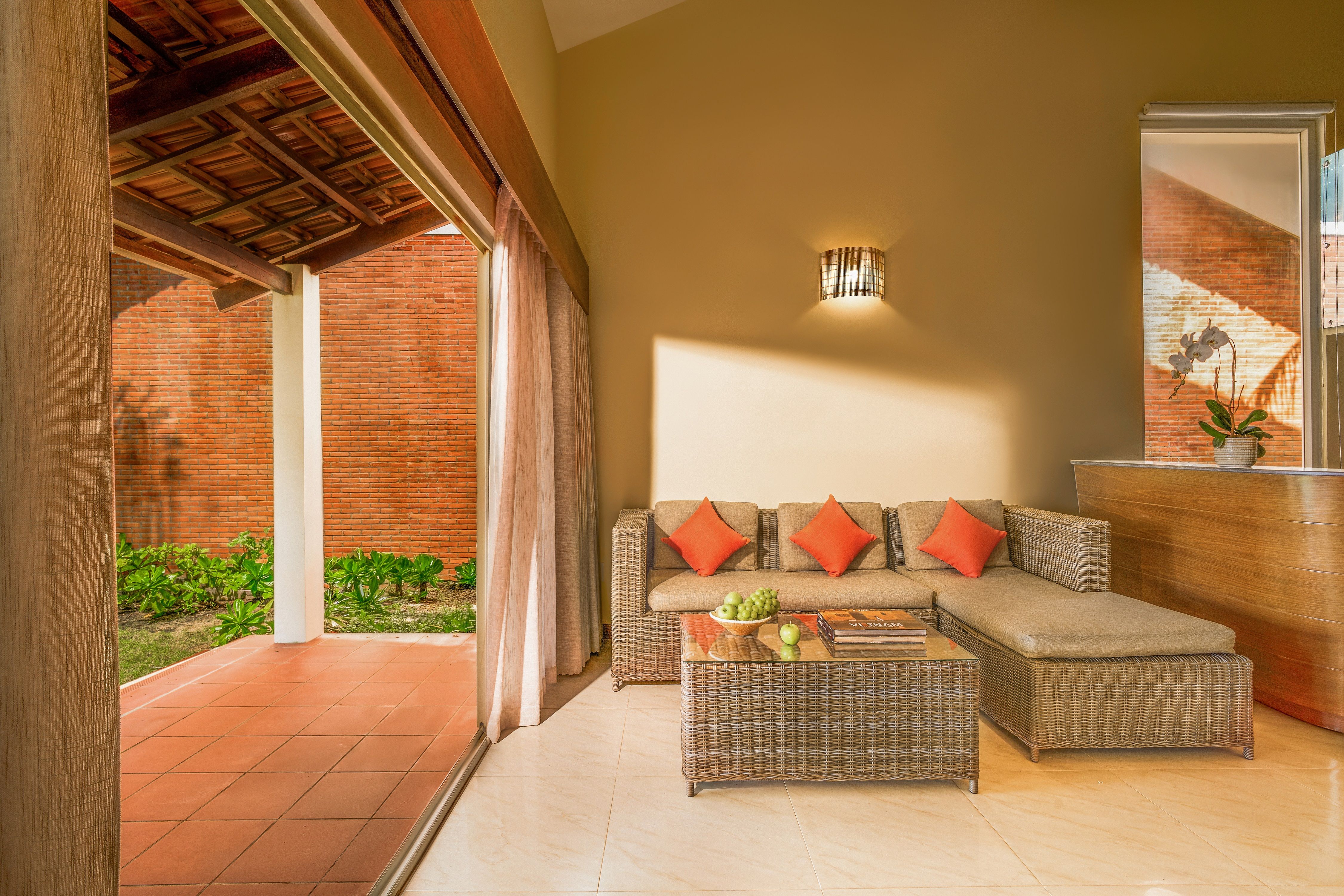 VILLA BEACHFRONT TERRACE