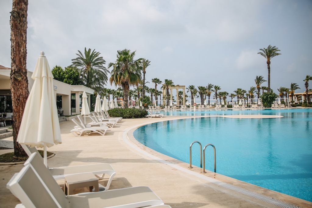 Piscina deschisă