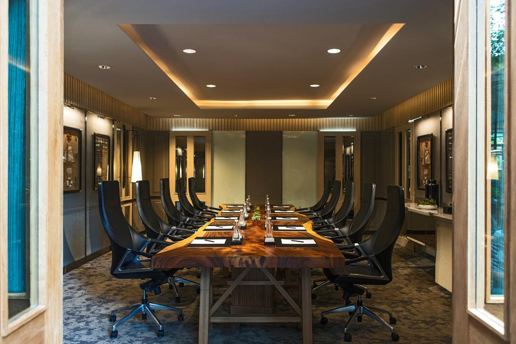 MICE (servicii de organizare de întâlniri, conferințe, alte evenimente)
