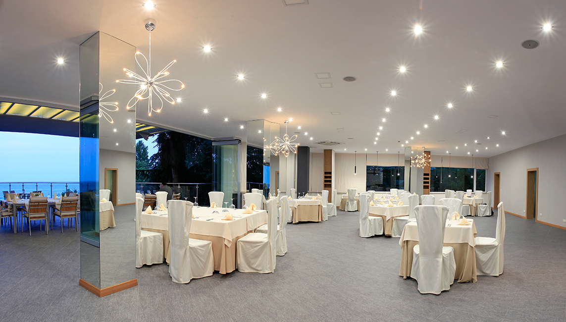 A LA CARTE RESTAURANT