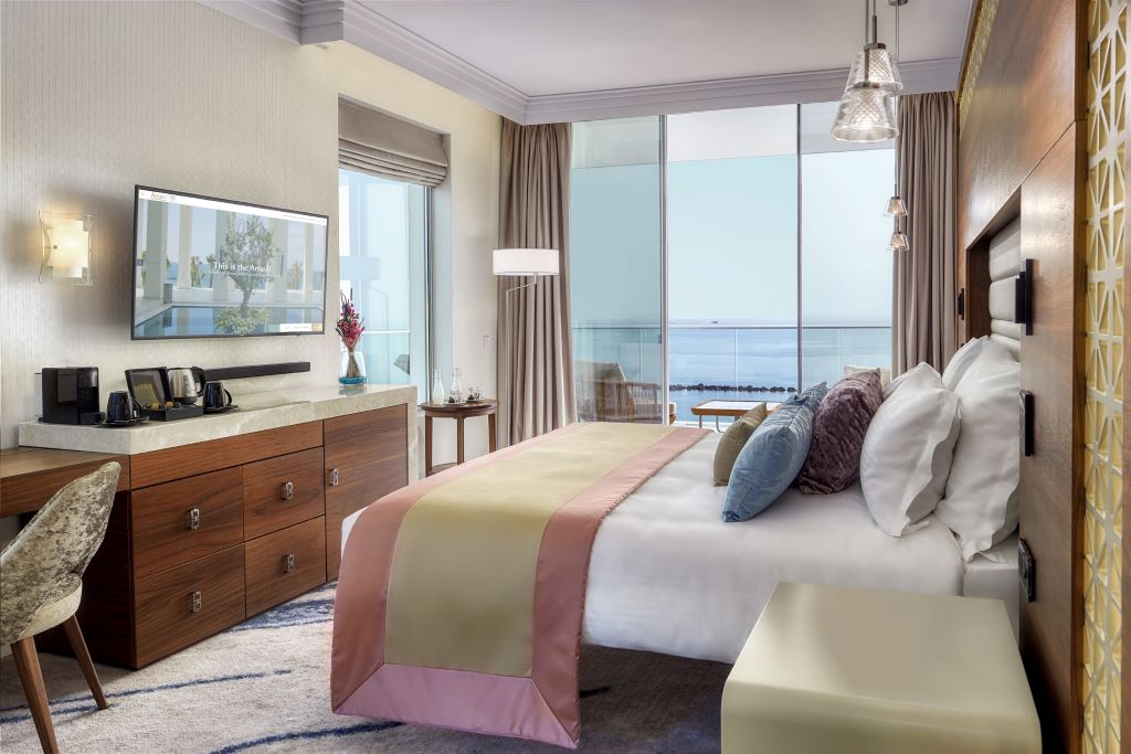 STANDARD JUNIOR SUITE (SEAVIEW, BALCONY OR TERRACE)