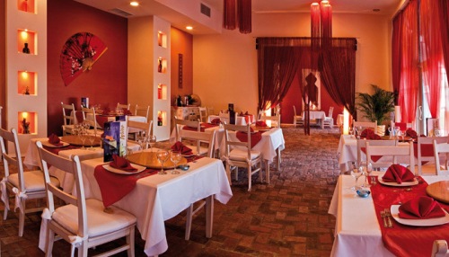 Hotel Riu Helios restaurant.jpg