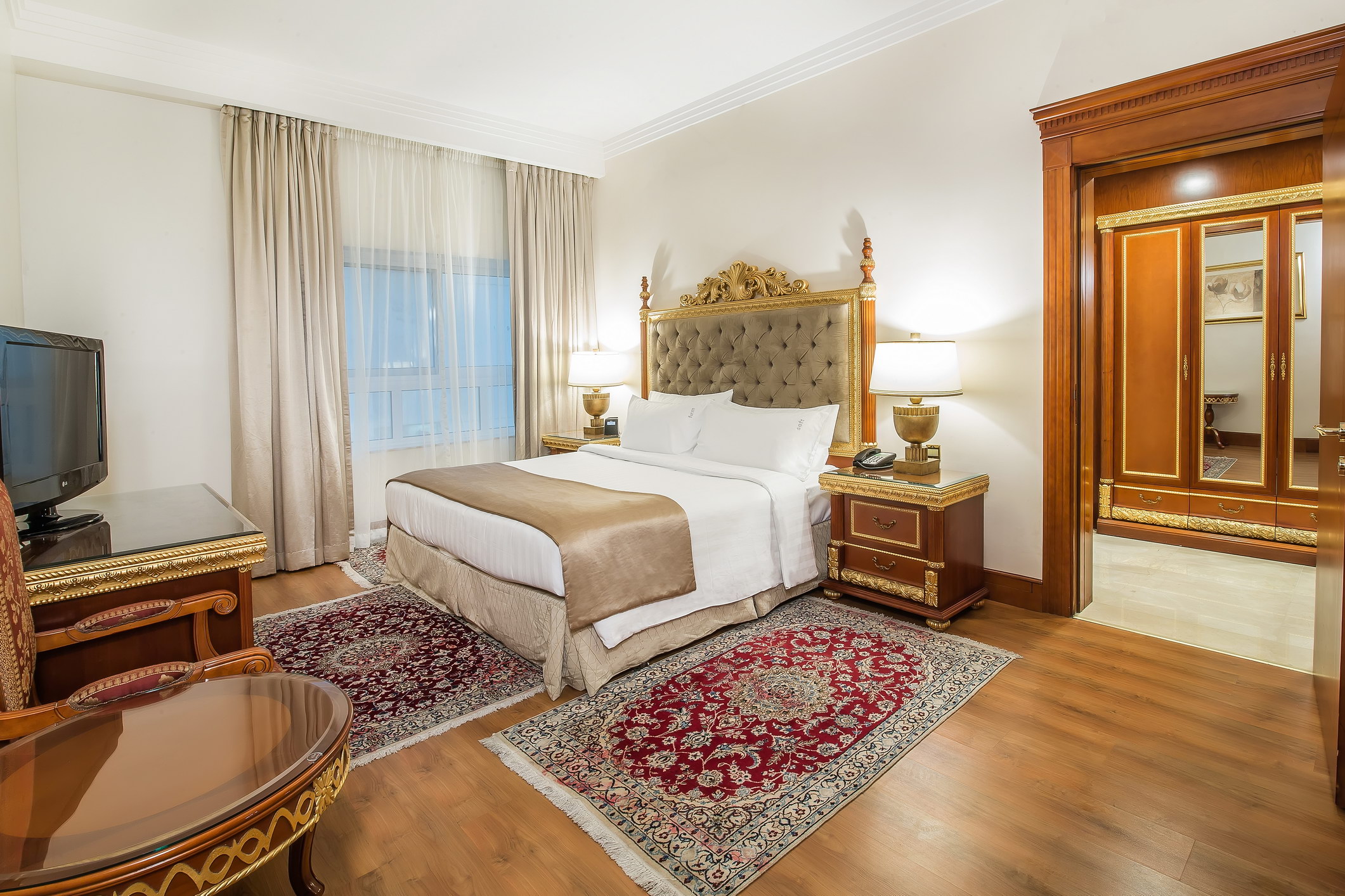 Suite Room