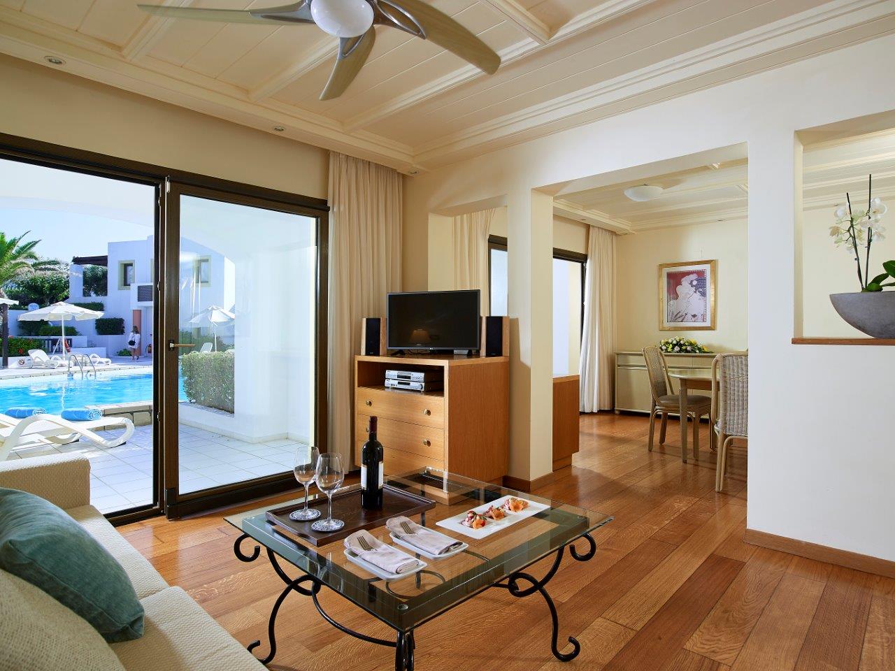 ROYAL MAISONETTE