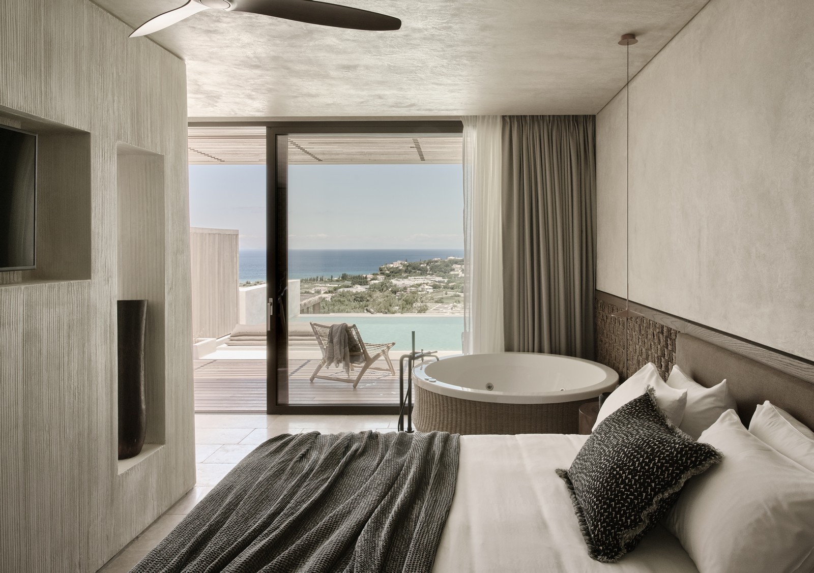 HONEYMOON SUITE PRIVATE POOL SEA VIEW
