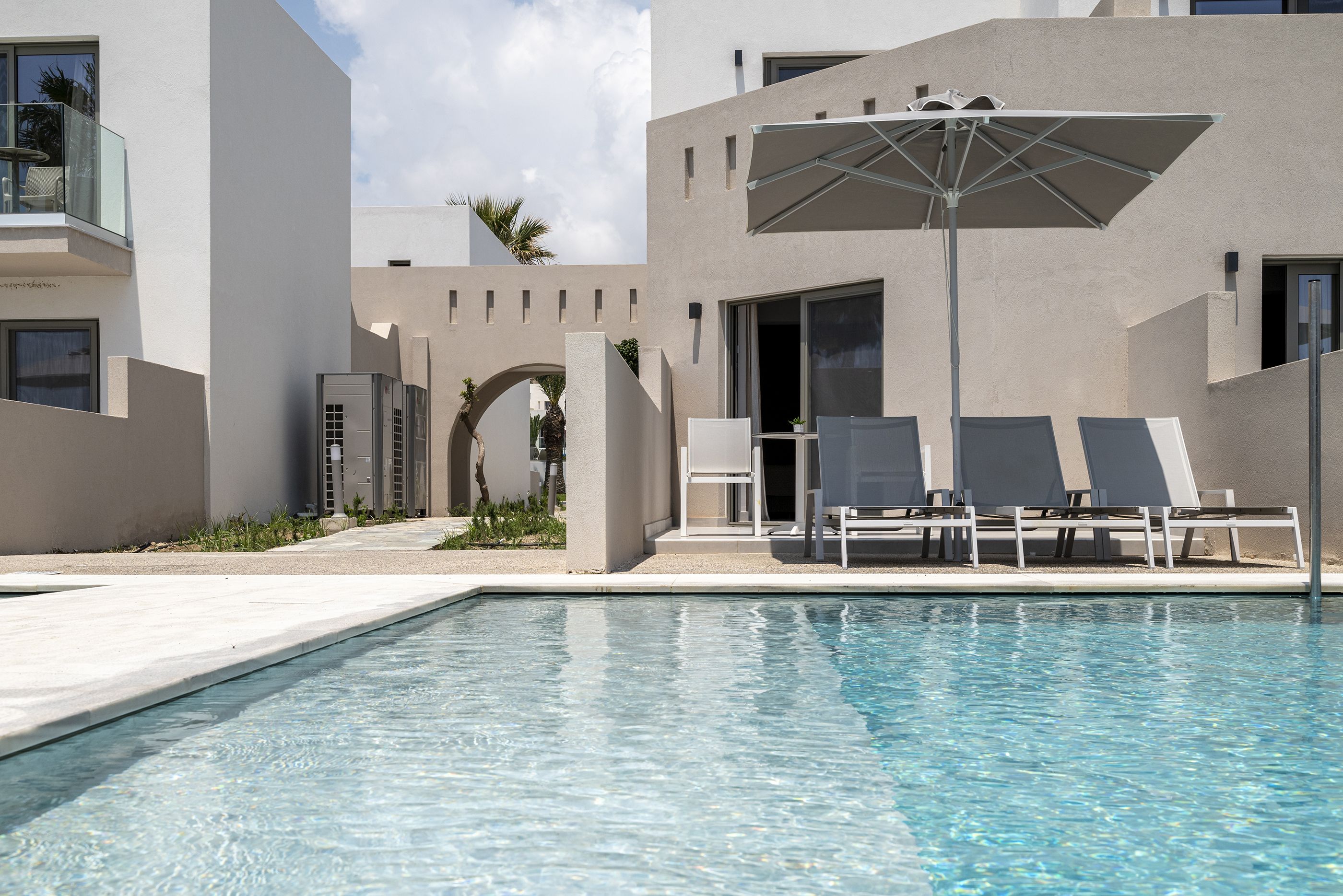 Junior Suite Swim Up