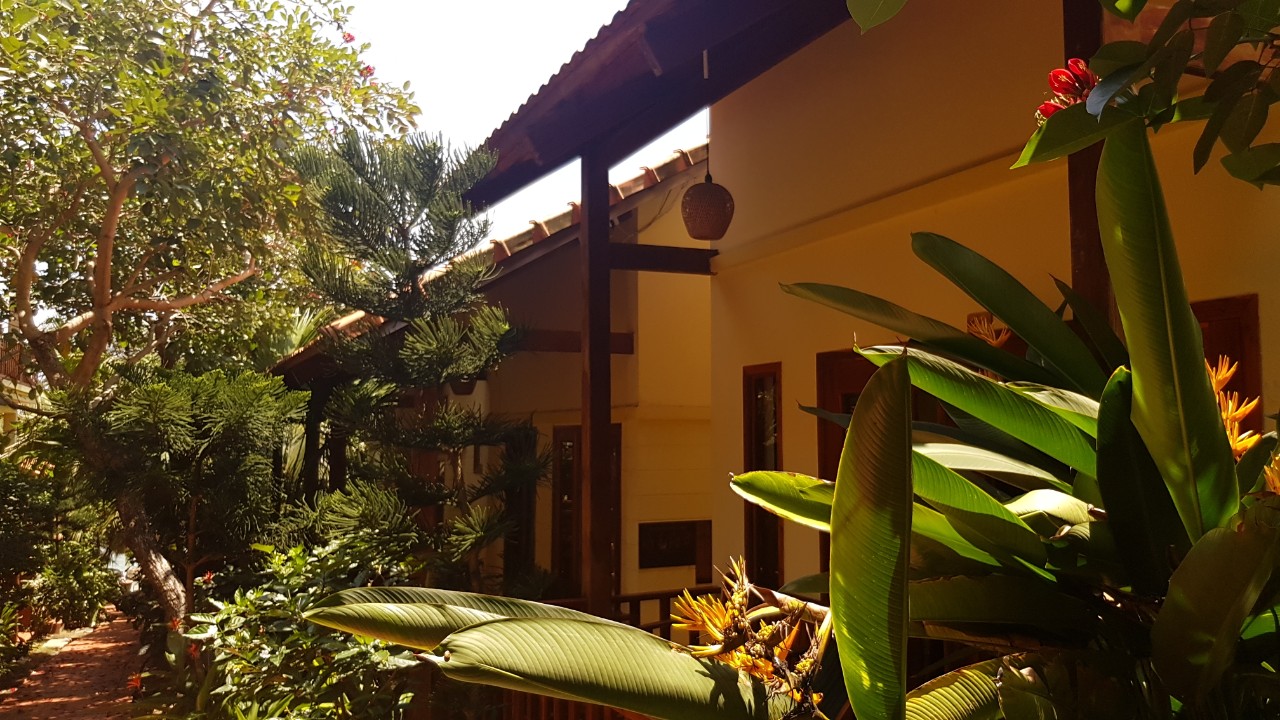 BUNGALOW DOUBLE ROH GARDEN VIEW WITH BALCONY