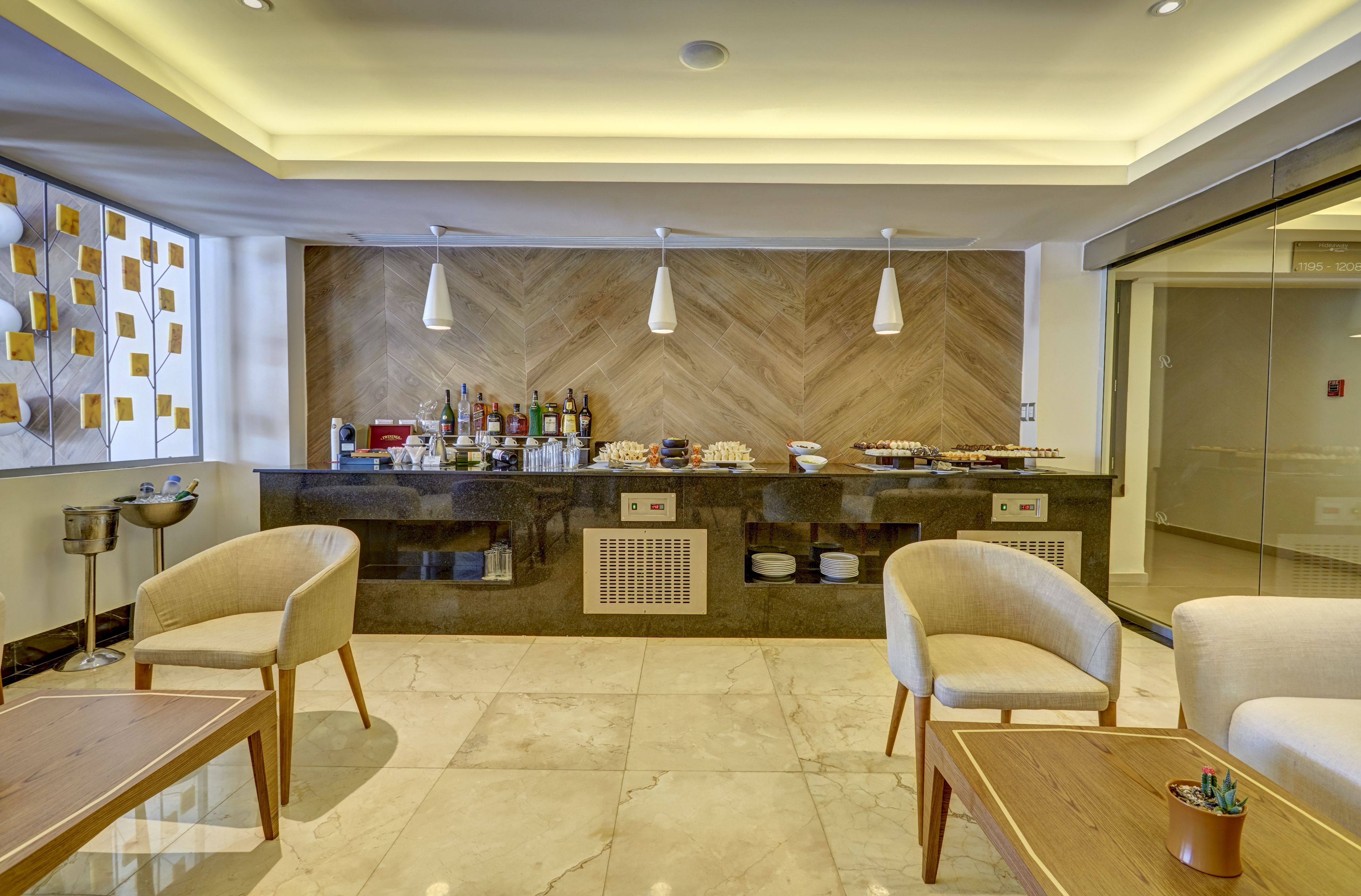 Hideaway Diamond Club Lounge
