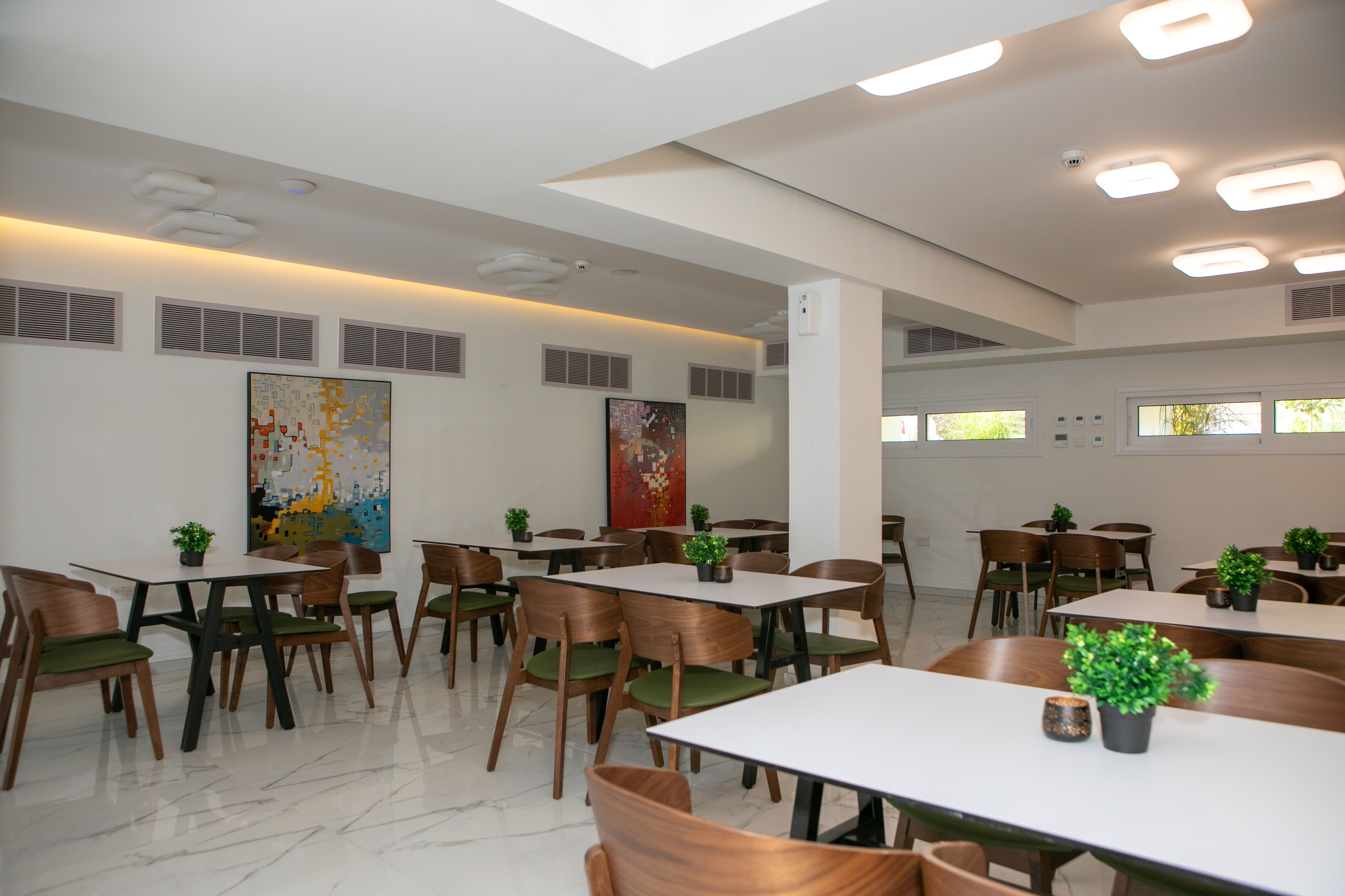 hotel restaurant