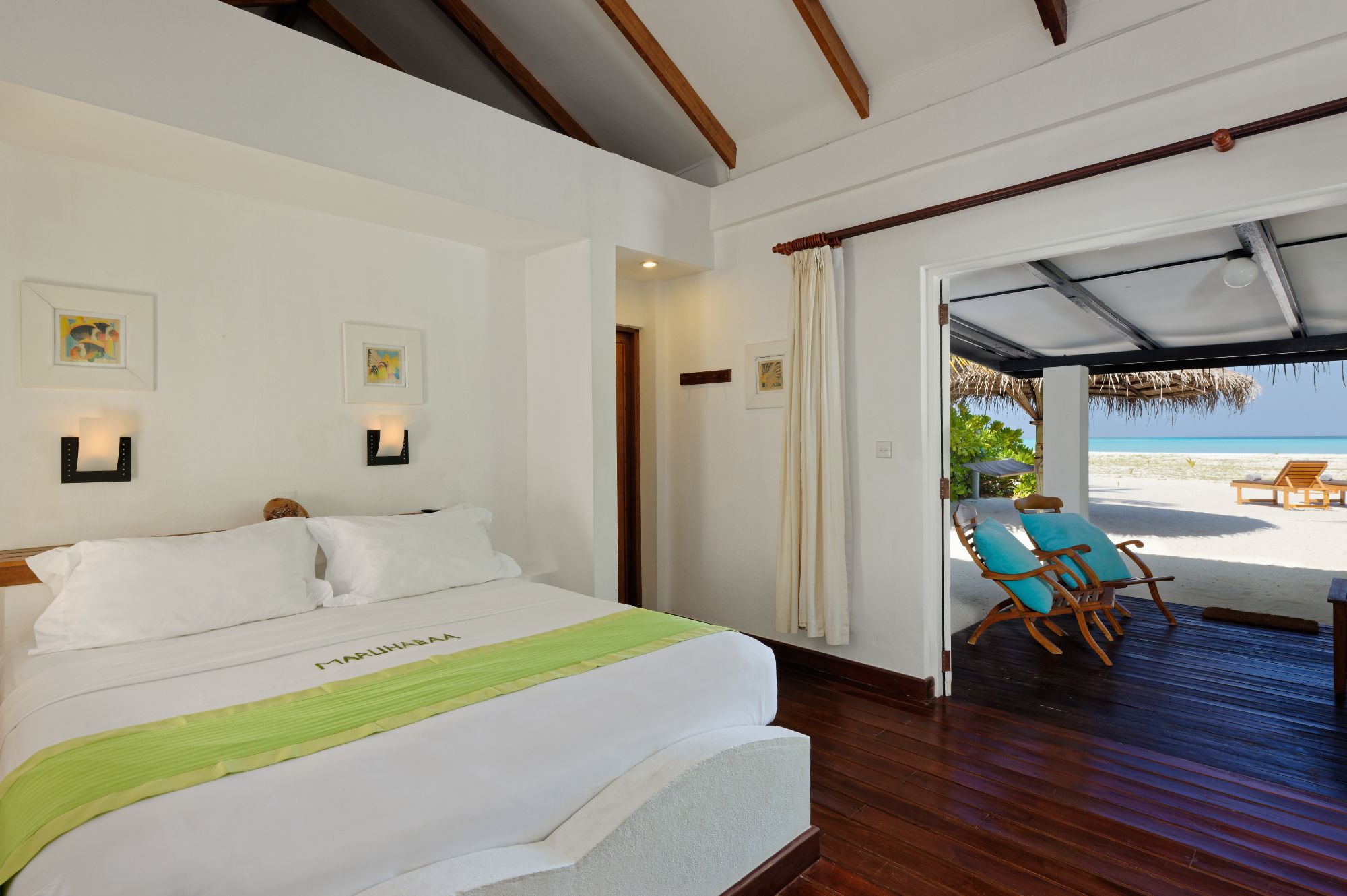 SUPERIOR DELUXE BEACH VILLA 