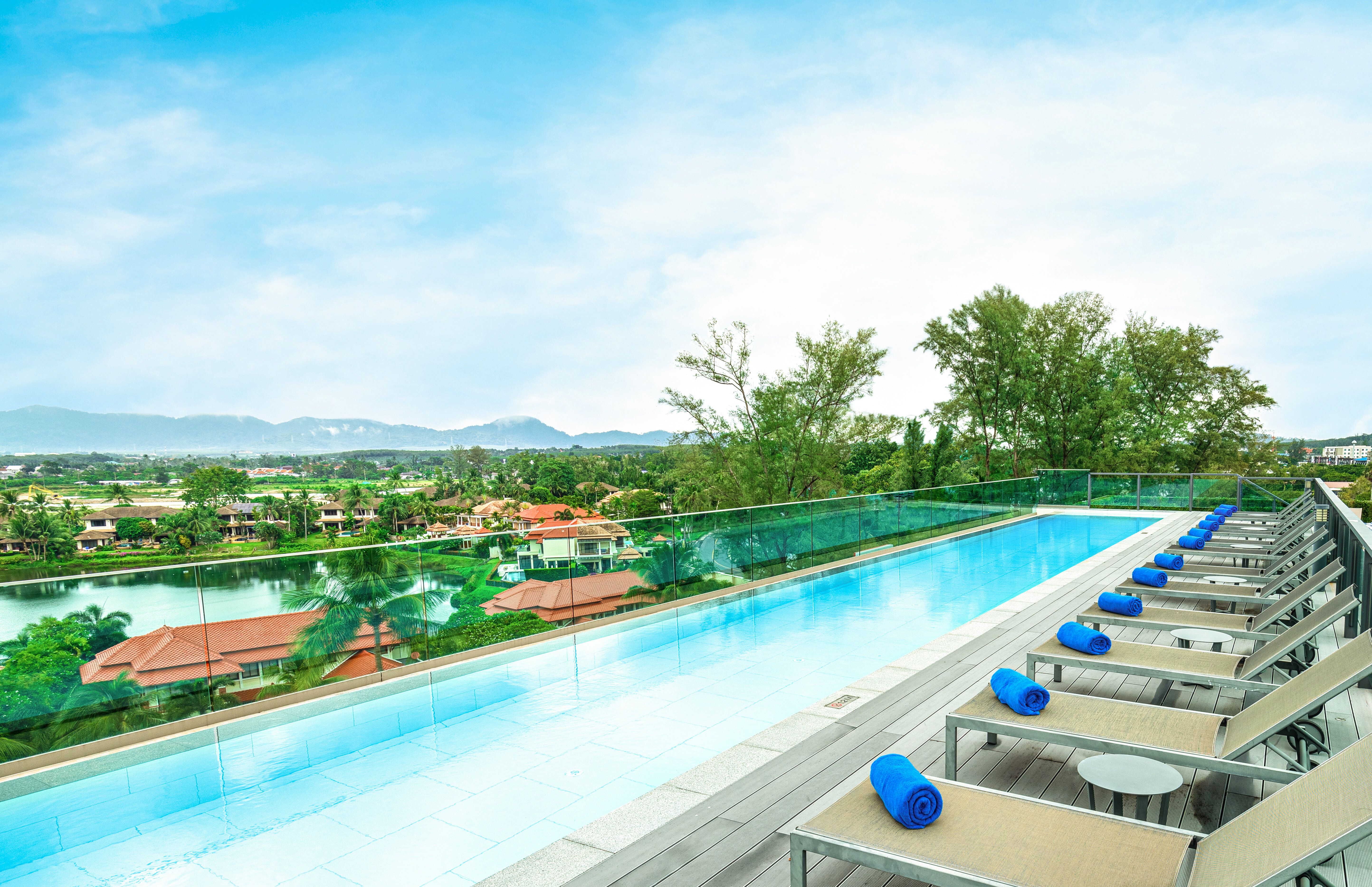 Piscina deschisă