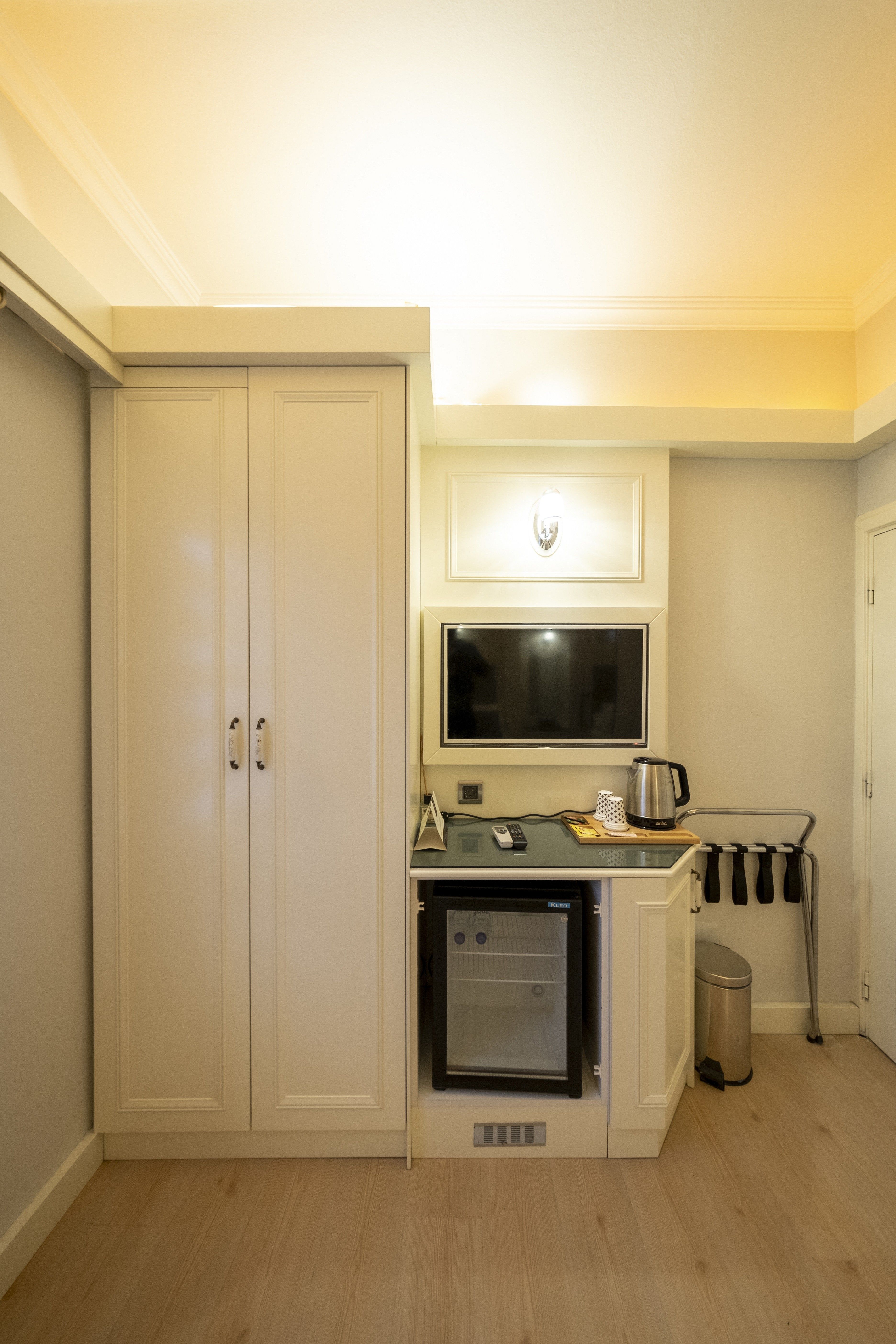 STANDARD ROOM WITHOUT BALCONY 