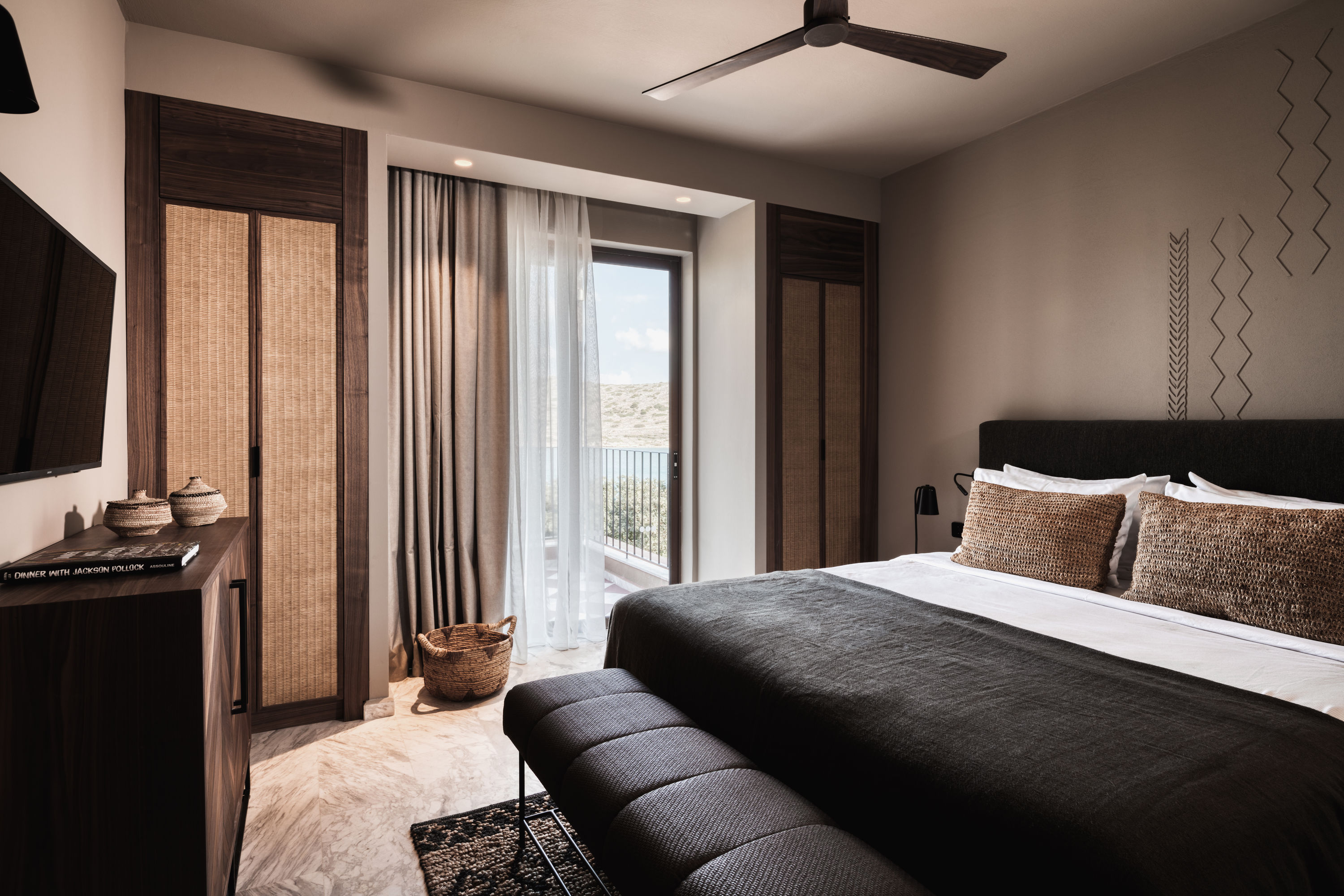 Premium 1 Bdr Suite, SV with Out. Jacuzzi