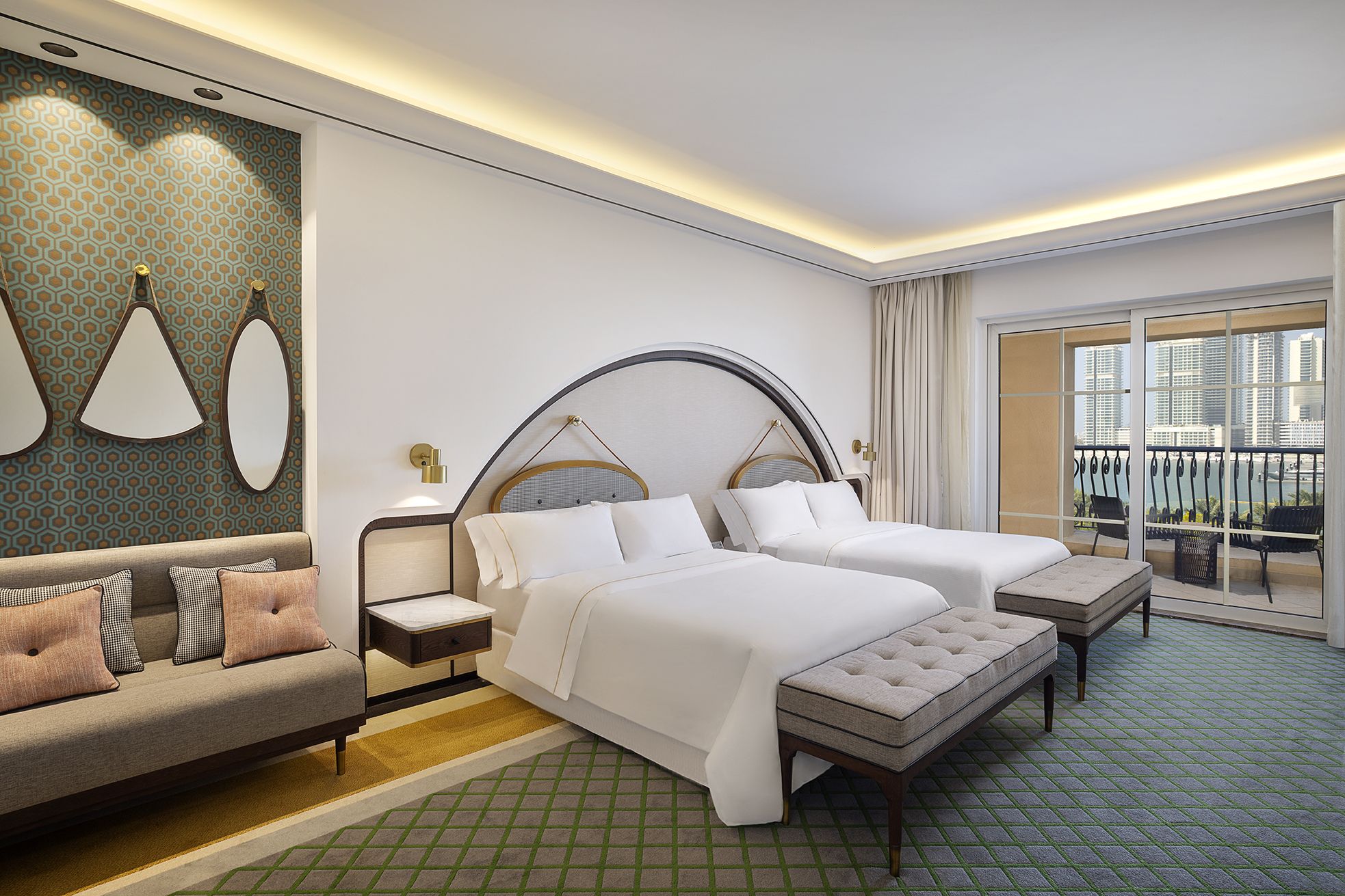 FAMILY SUITE